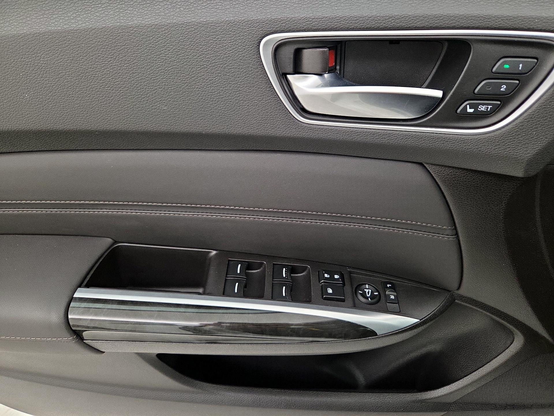 Thumbnail: 2020 Acura TLX - 12