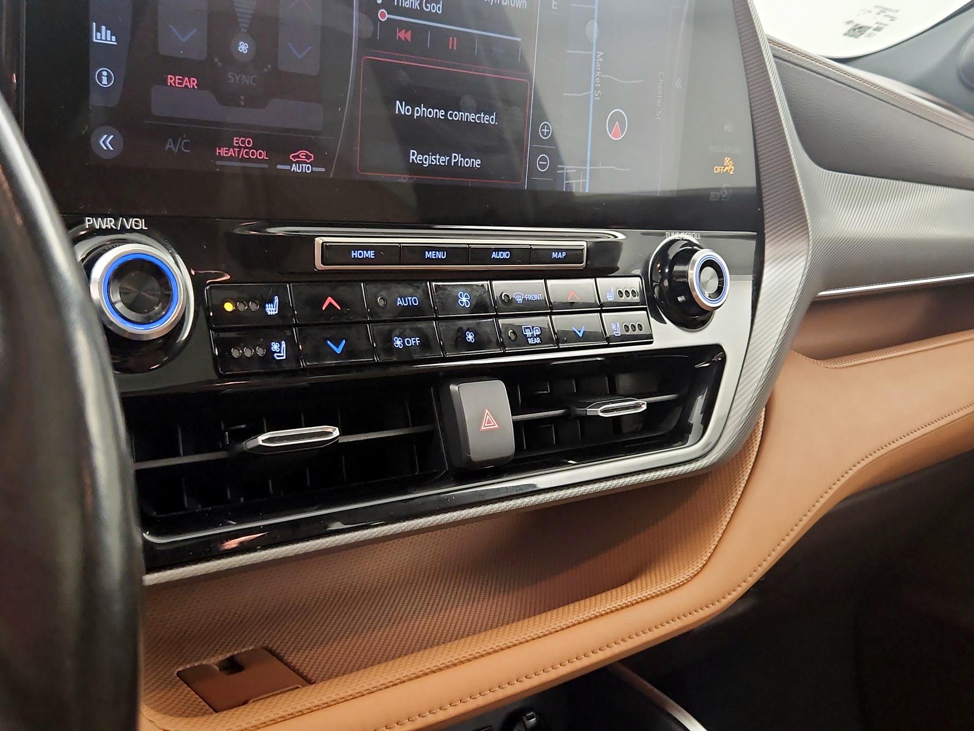 Thumbnail: 2020 Toyota Highlander - 17