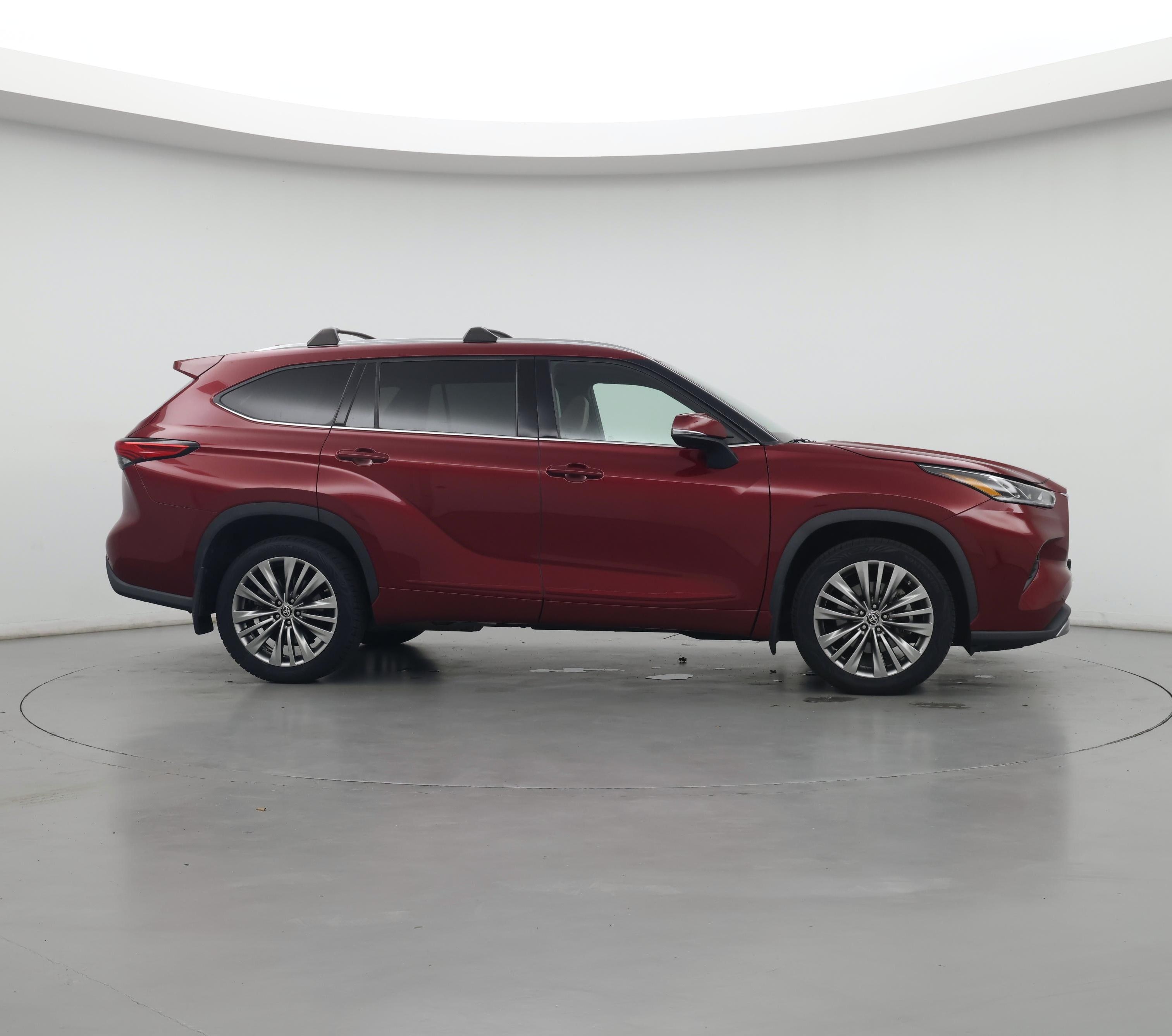 Thumbnail: 2020 Toyota Highlander - 8