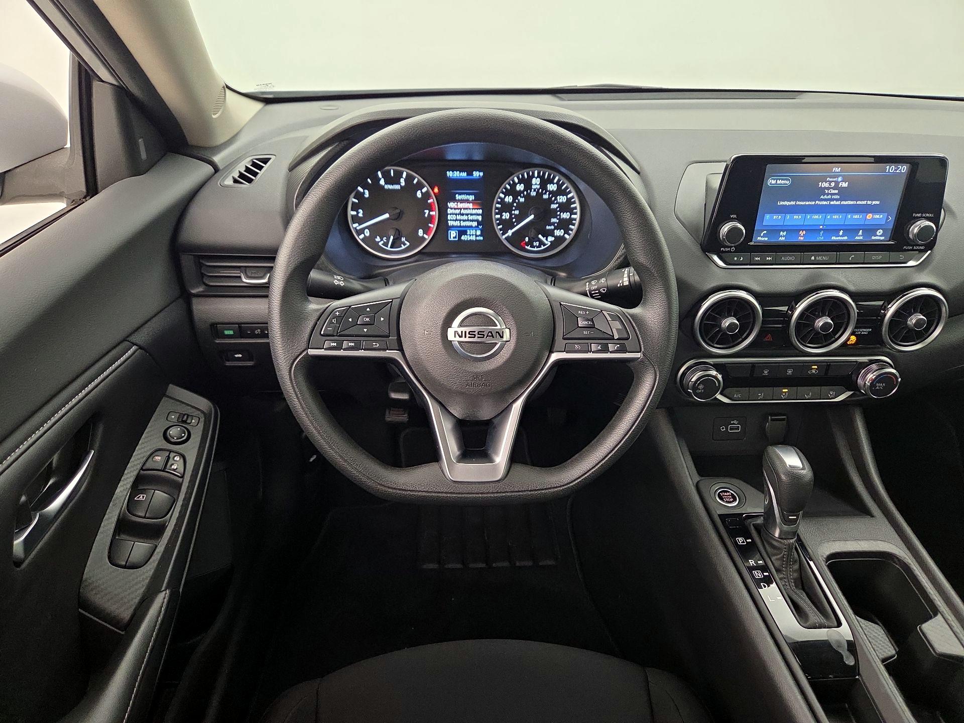 Thumbnail: 2022 Nissan Sentra - 10