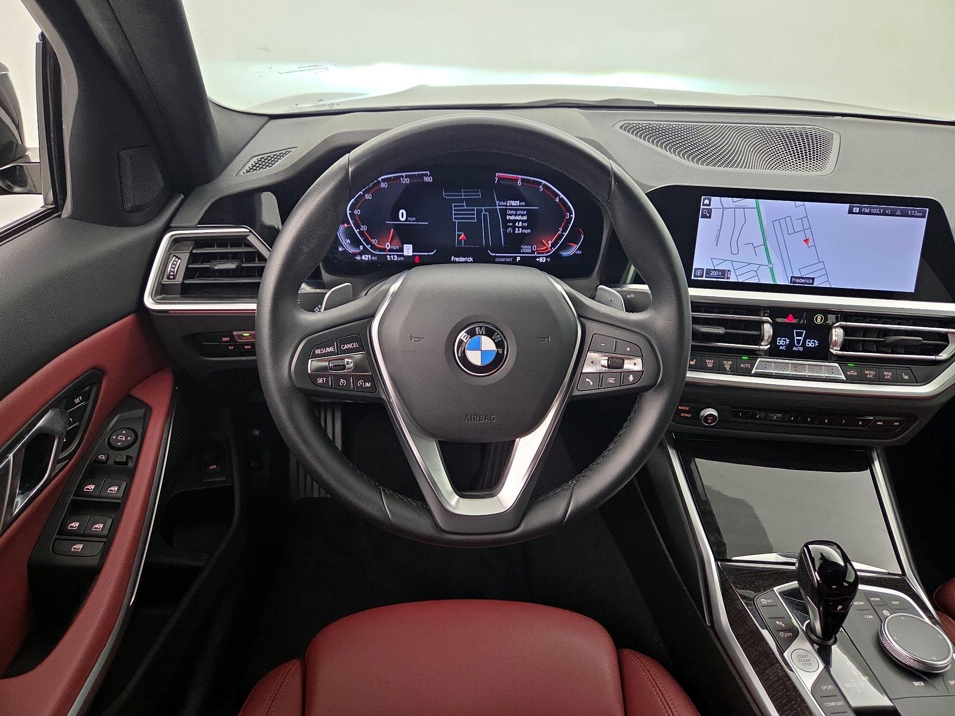 Thumbnail: 2022 BMW 3 Series - 10