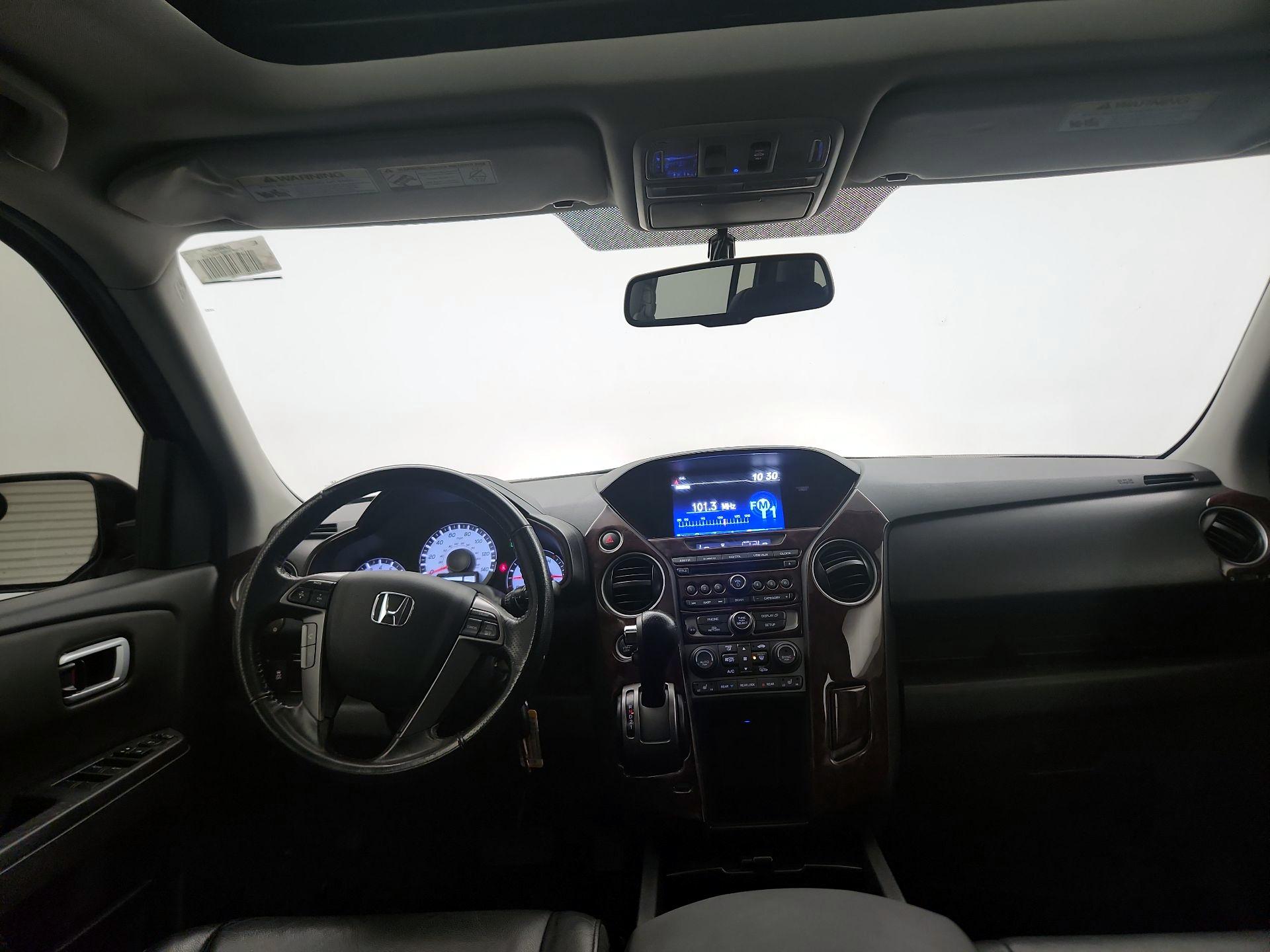 Thumbnail: 2015 Honda Pilot - 9