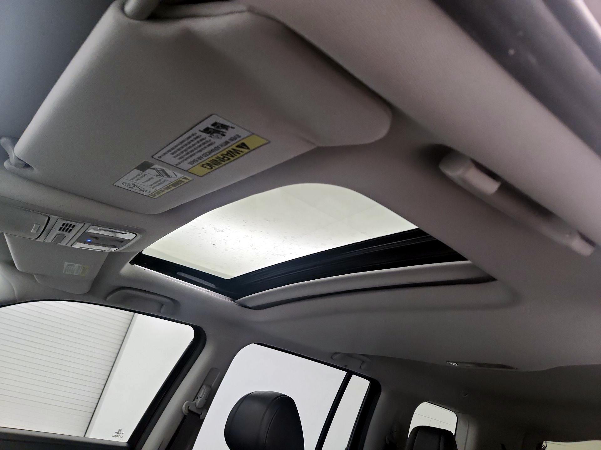 Thumbnail: 2015 Honda Pilot - 18