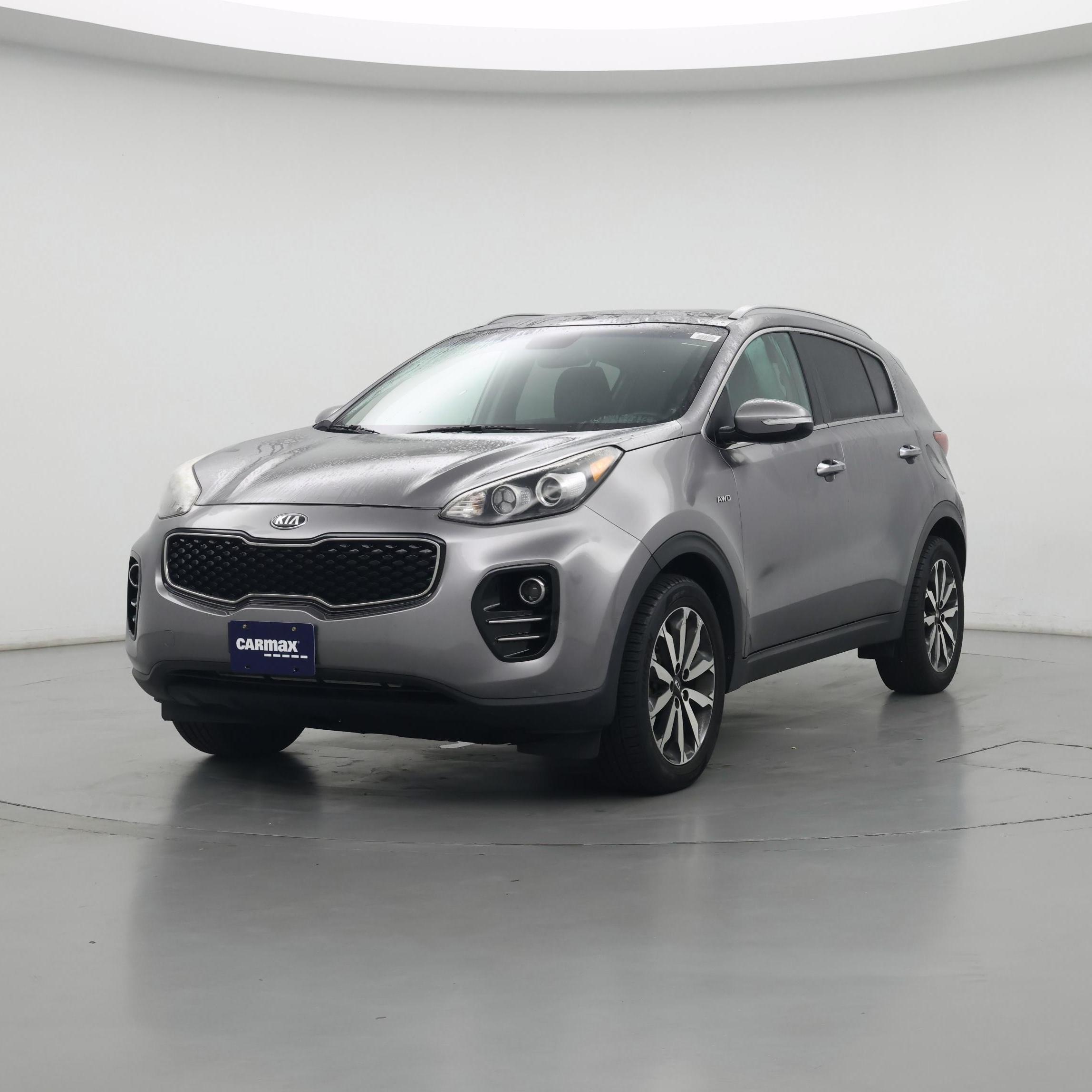 Thumbnail: 2017 Kia Sportage - 4