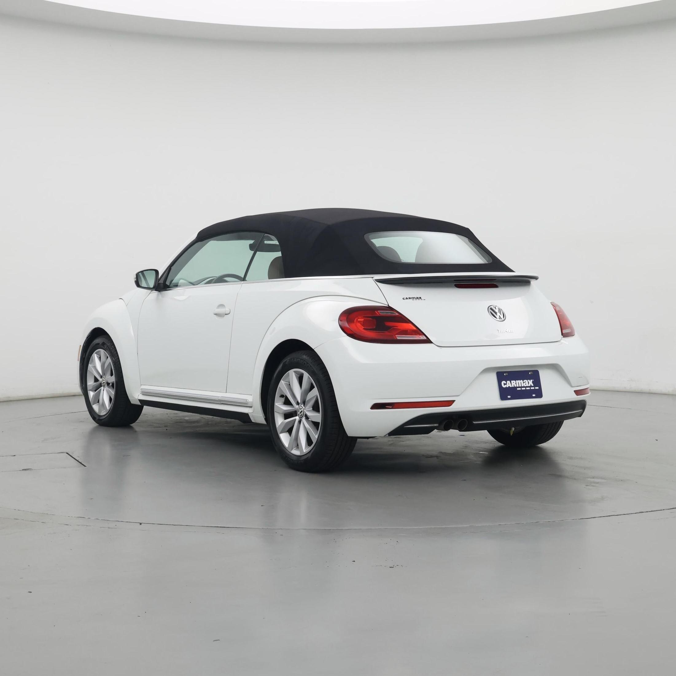 Thumbnail: 2017 Volkswagen Beetle - 2