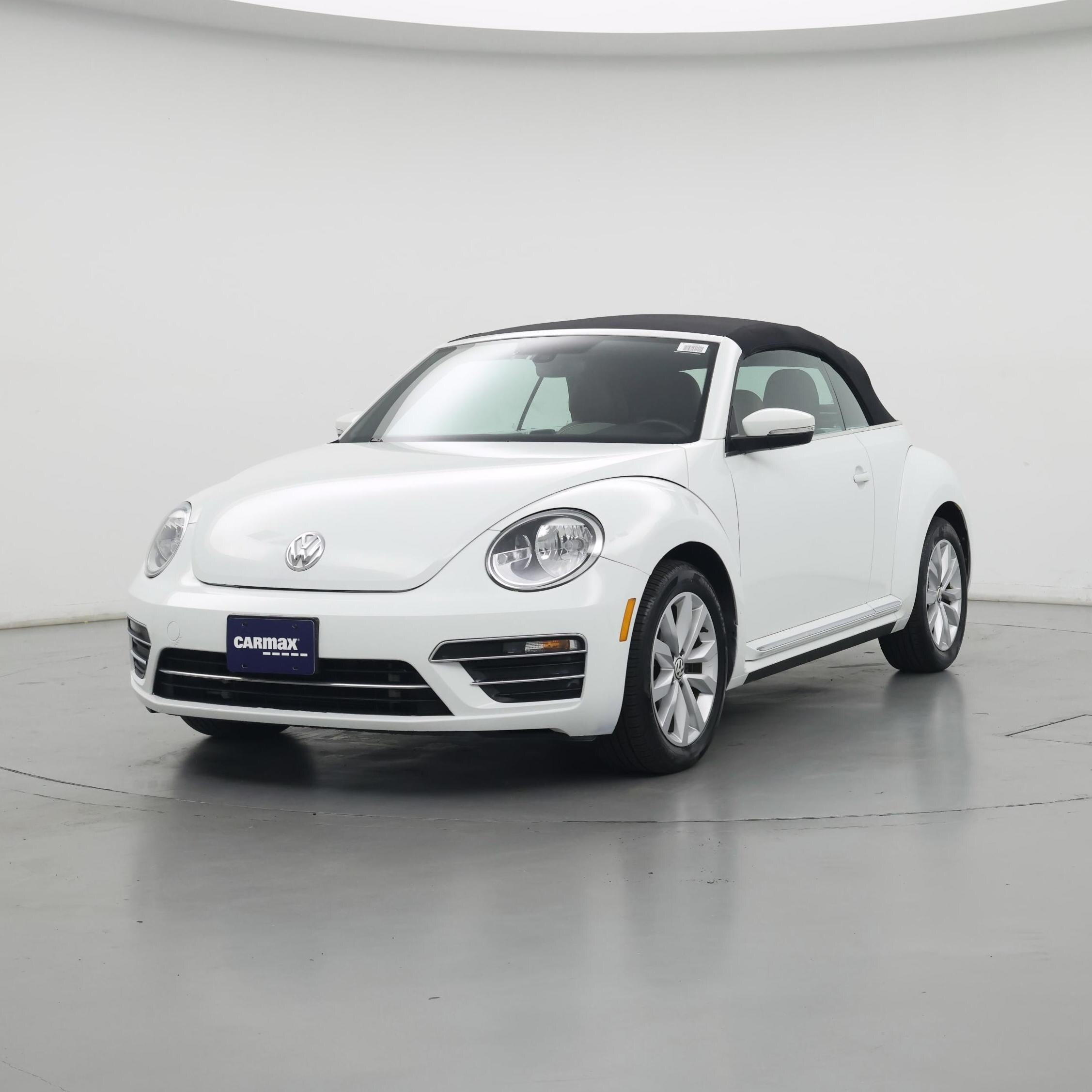 Thumbnail: 2017 Volkswagen Beetle - 4
