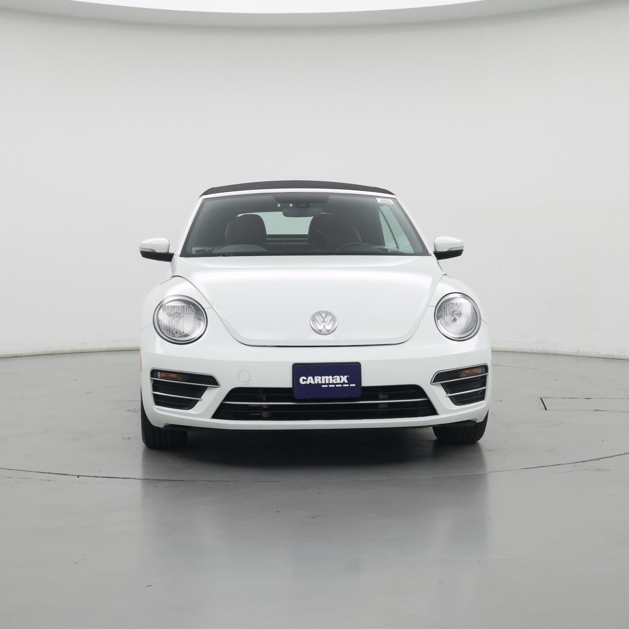 Thumbnail: 2017 Volkswagen Beetle - 5