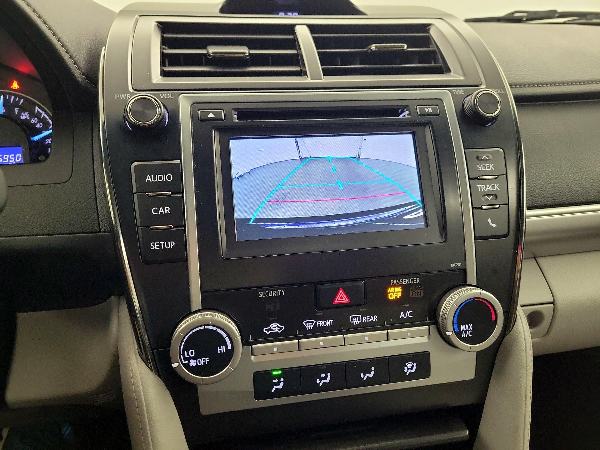 Thumbnail: 2014 Toyota Camry - 13