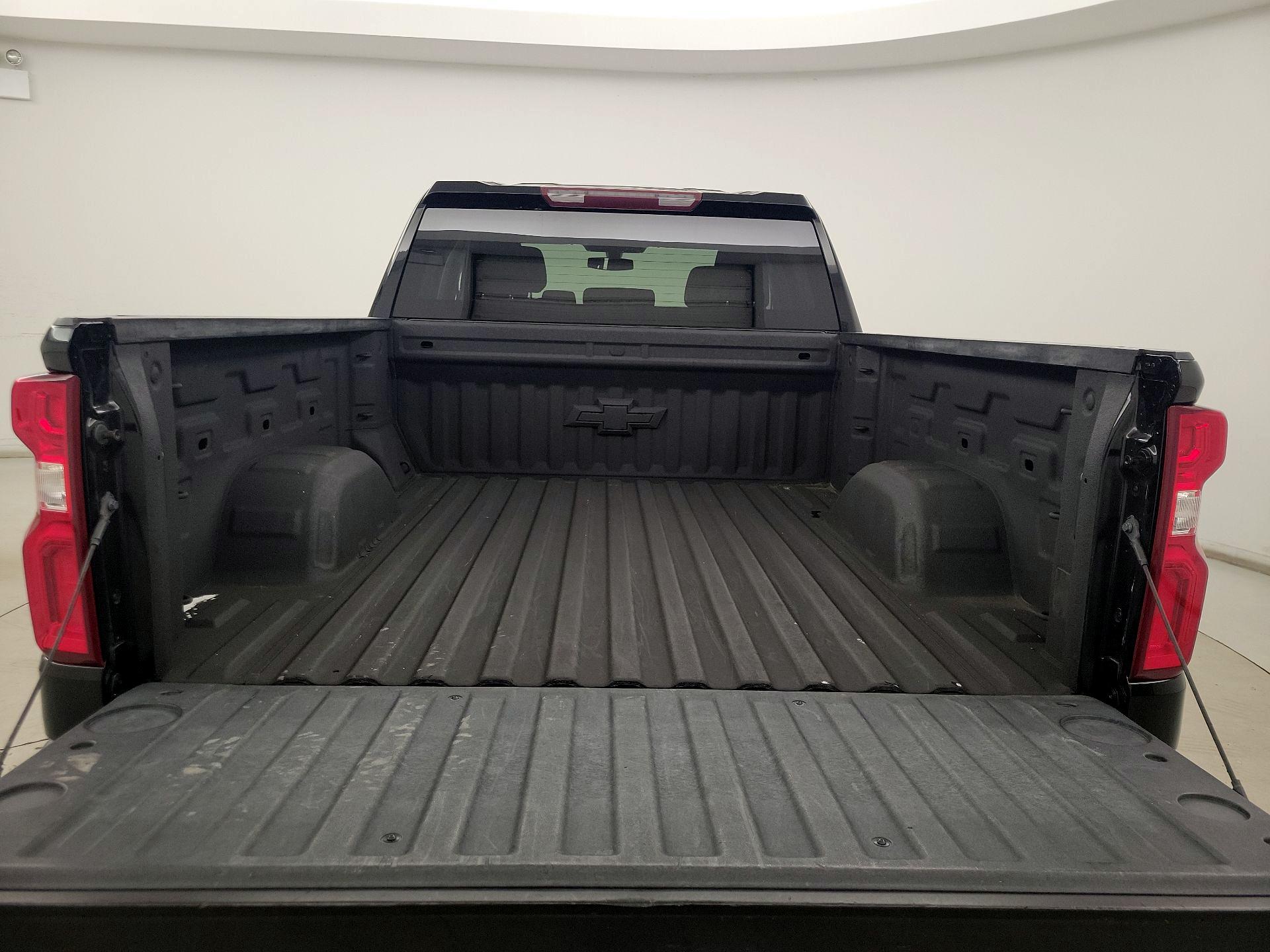 Thumbnail: 2019 Chevrolet Silverado 1500 - 20
