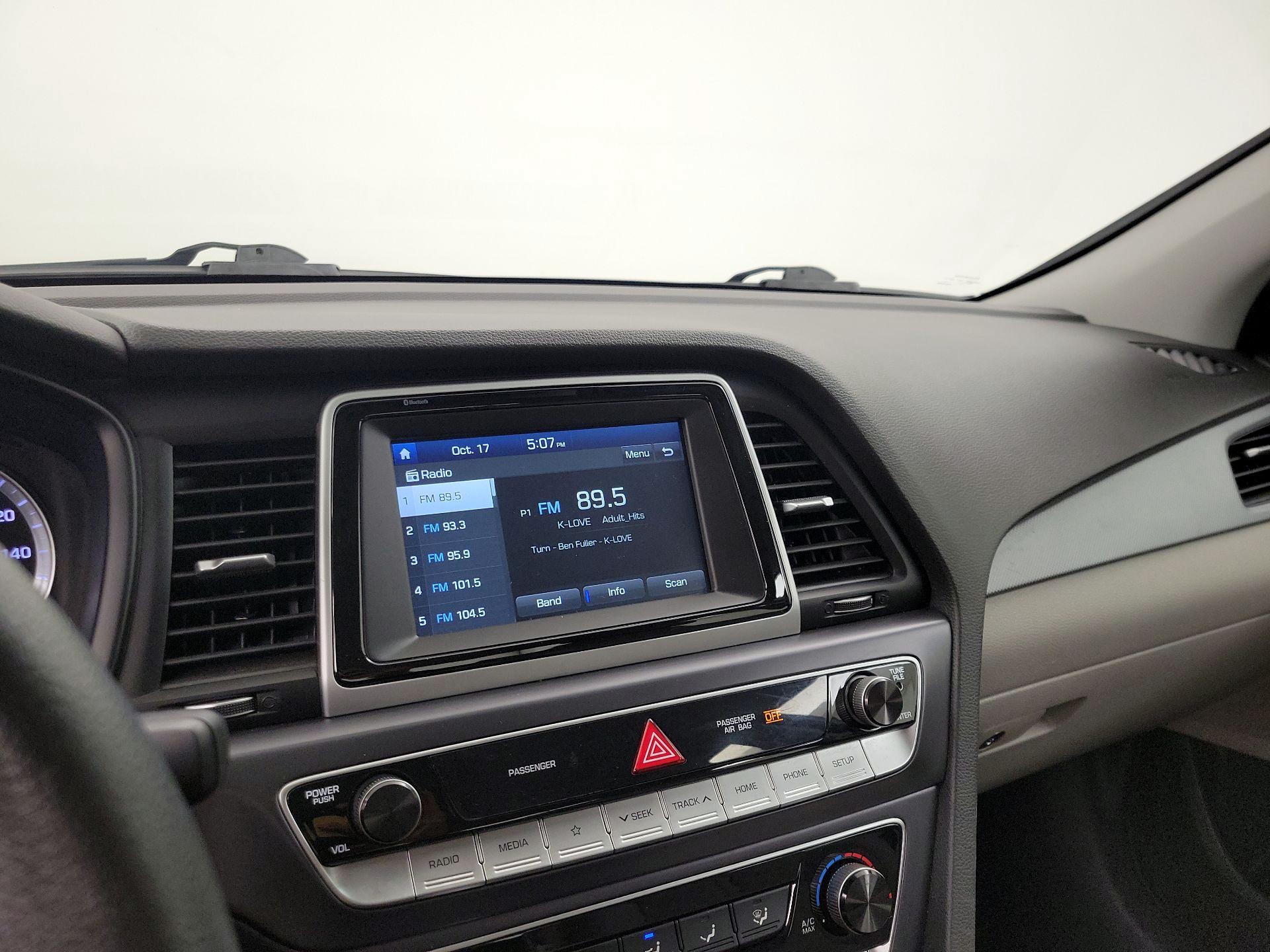 Thumbnail: 2019 Hyundai Sonata - 15