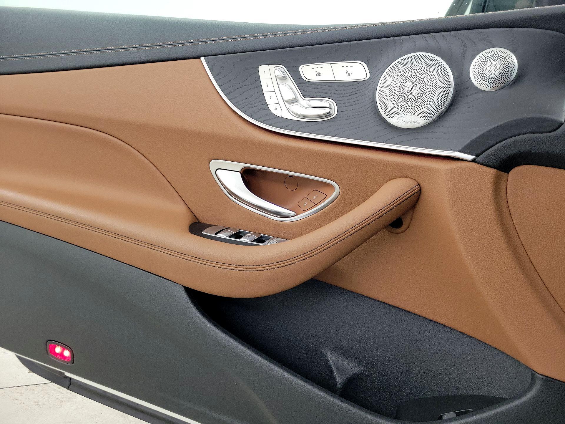 Thumbnail: 2019 Mercedes-Benz E-Class - 12