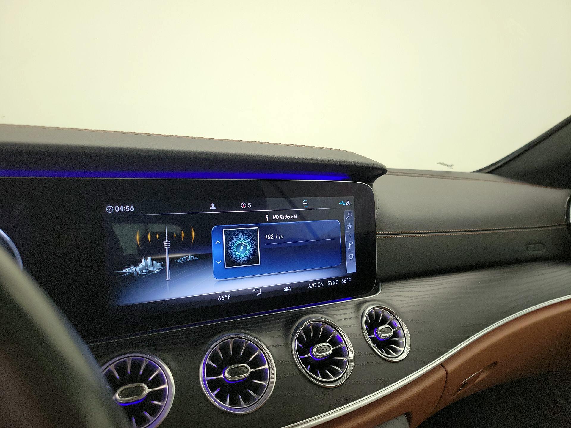 Thumbnail: 2019 Mercedes-Benz E-Class - 16