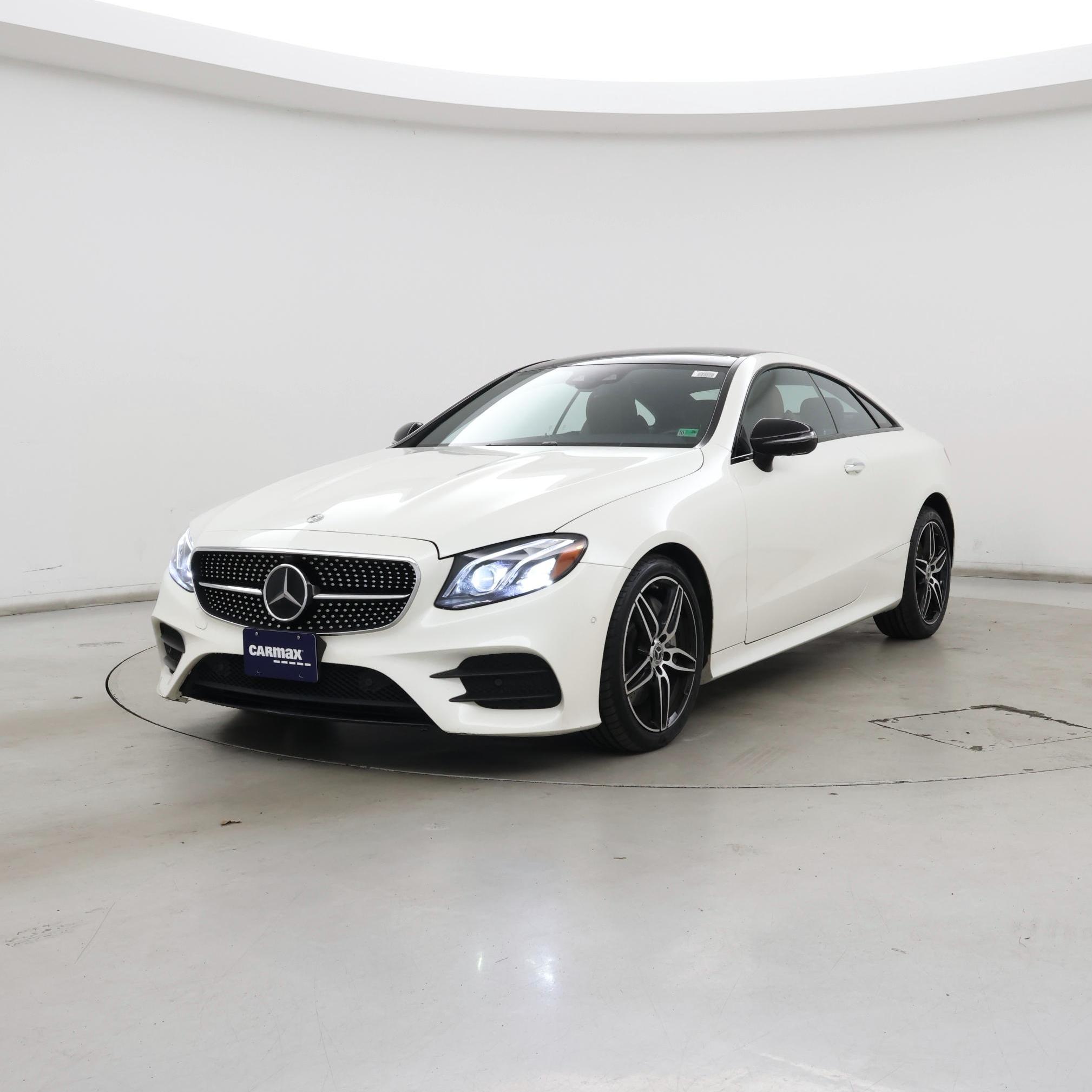 Thumbnail: 2019 Mercedes-Benz E-Class - 4