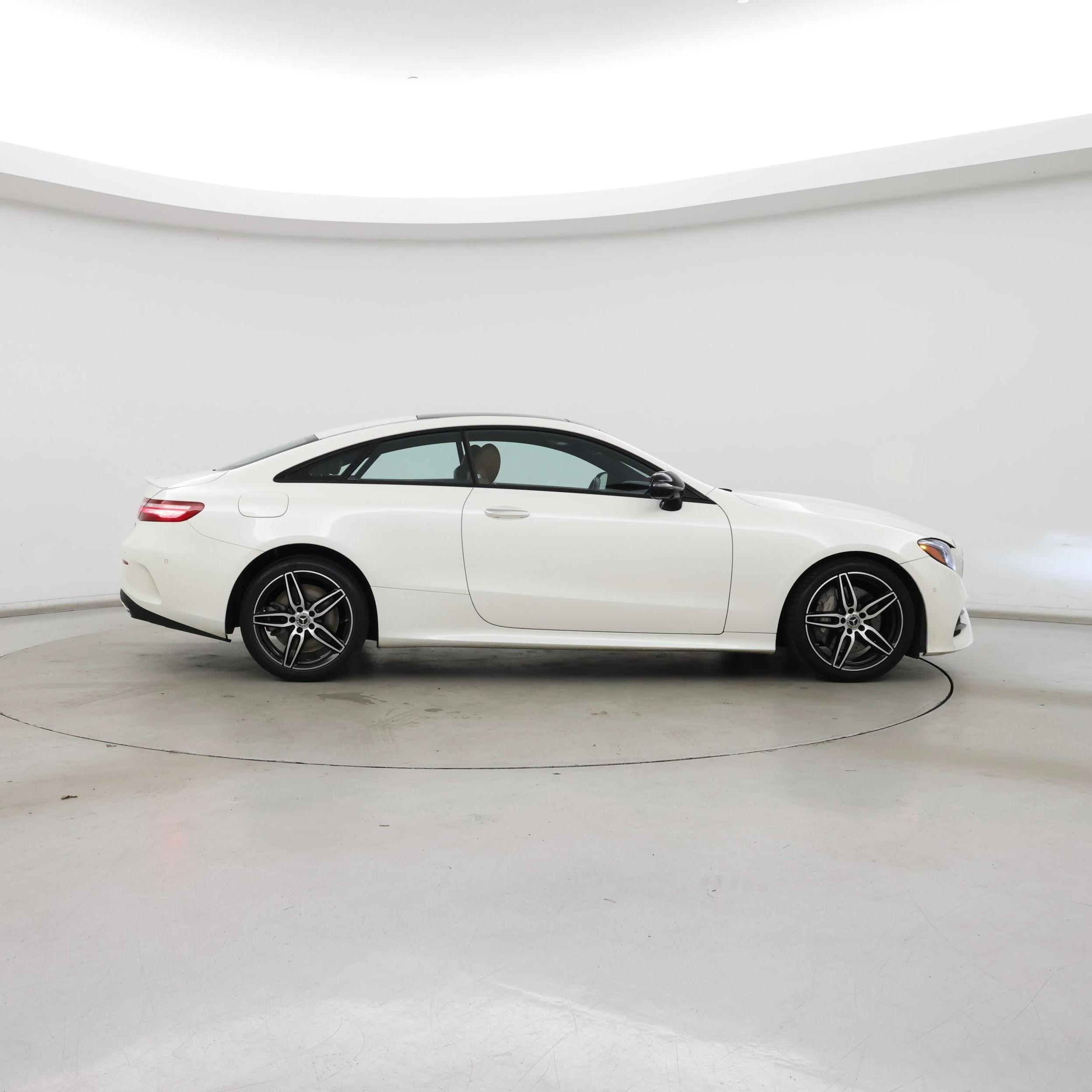 Thumbnail: 2019 Mercedes-Benz E-Class - 7