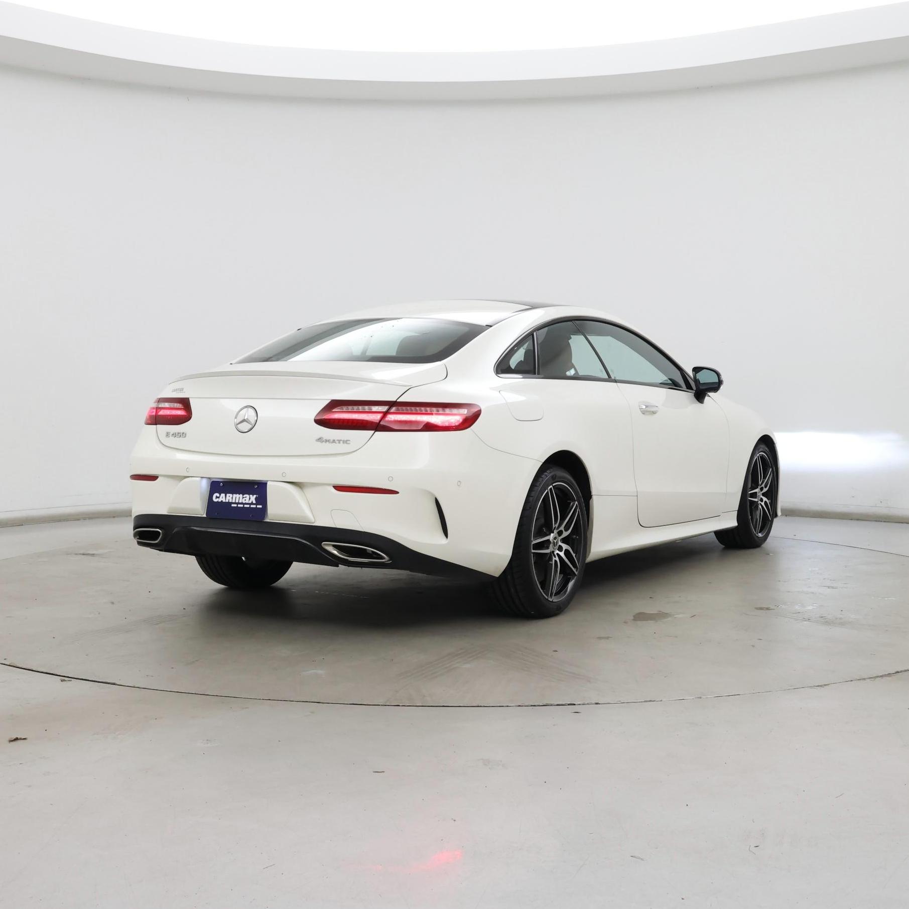 Thumbnail: 2019 Mercedes-Benz E-Class - 8