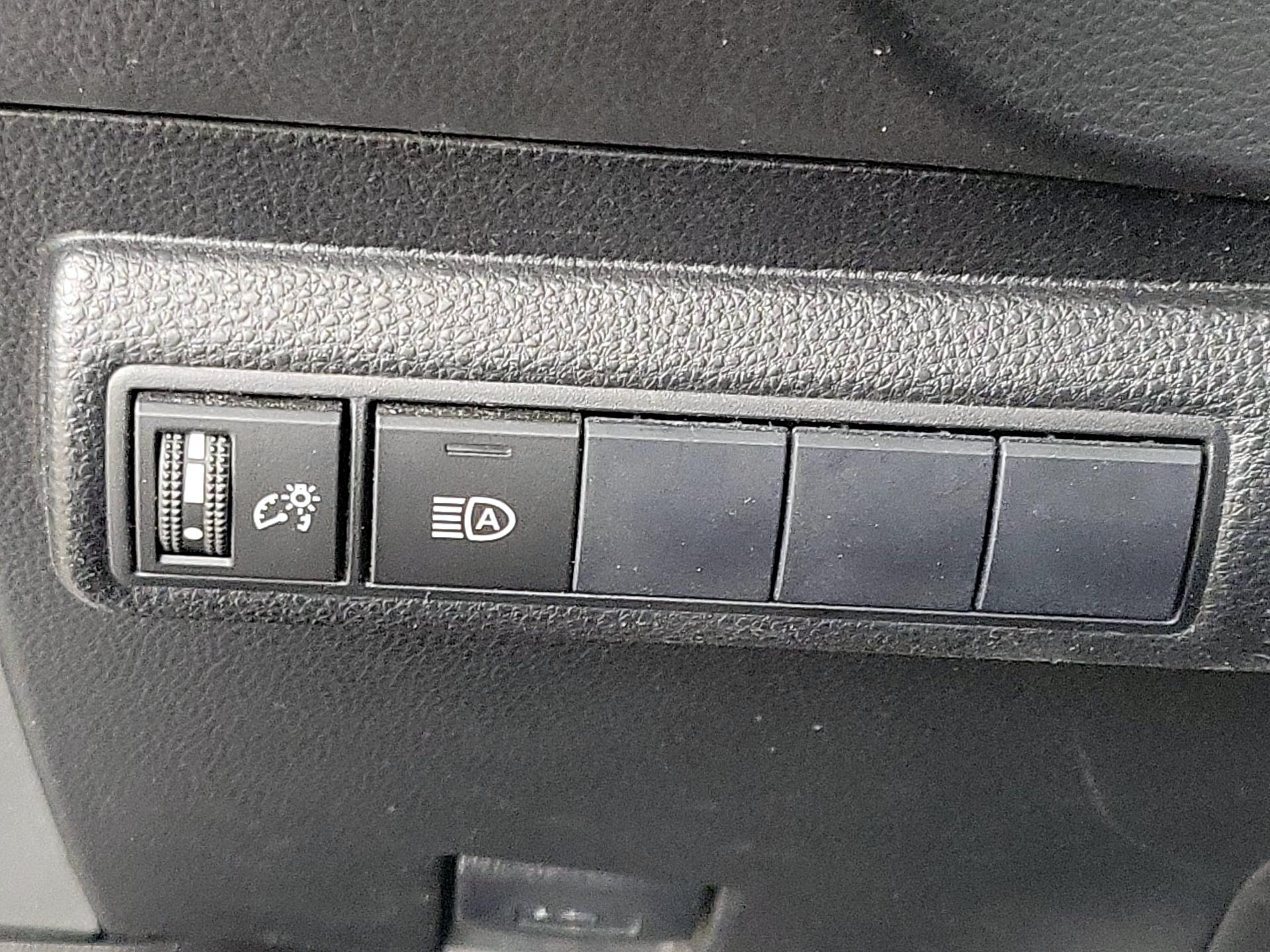 Thumbnail: 2020 Toyota Corolla - 13