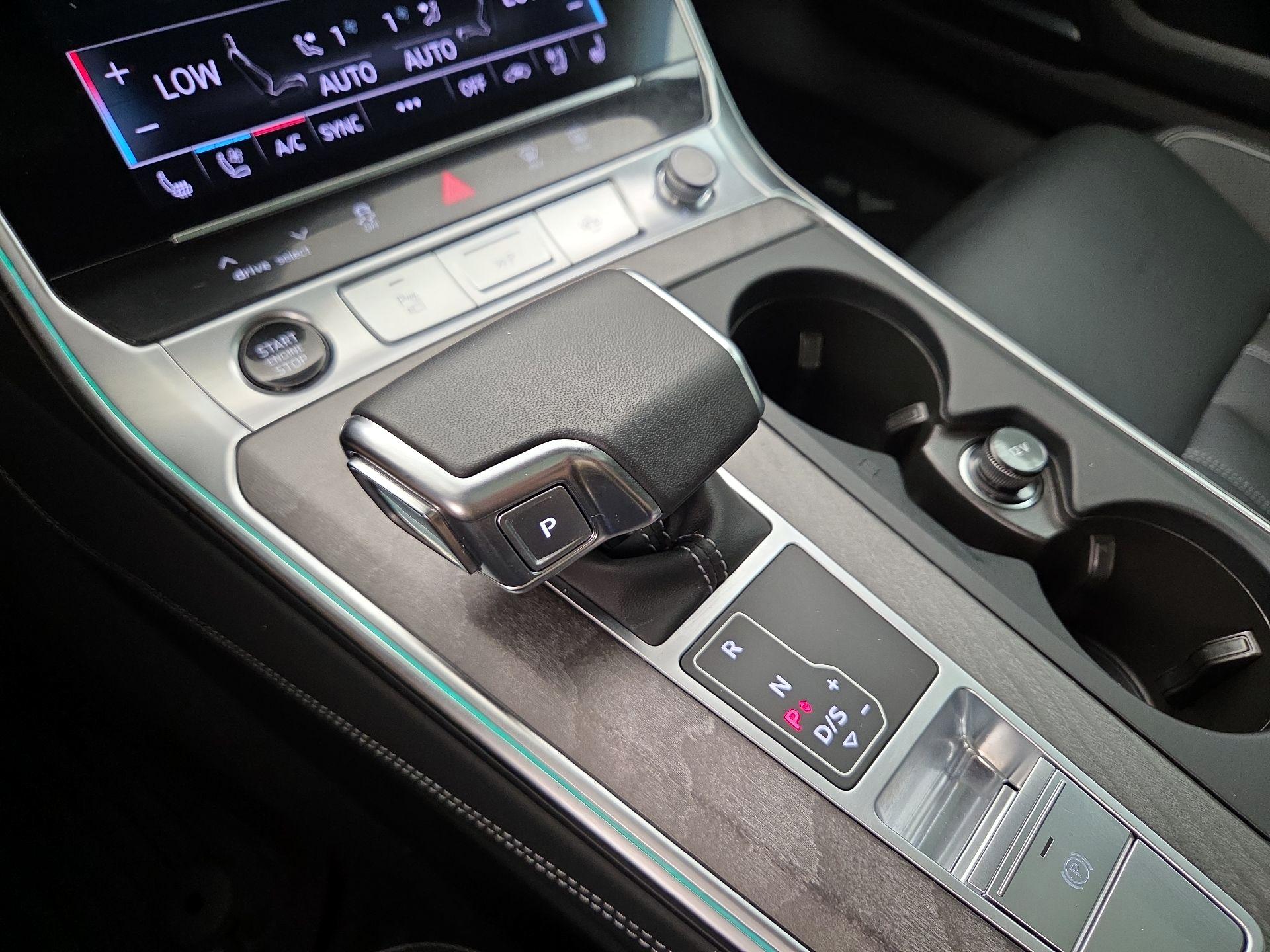 Thumbnail: 2025 Audi A6 - 18