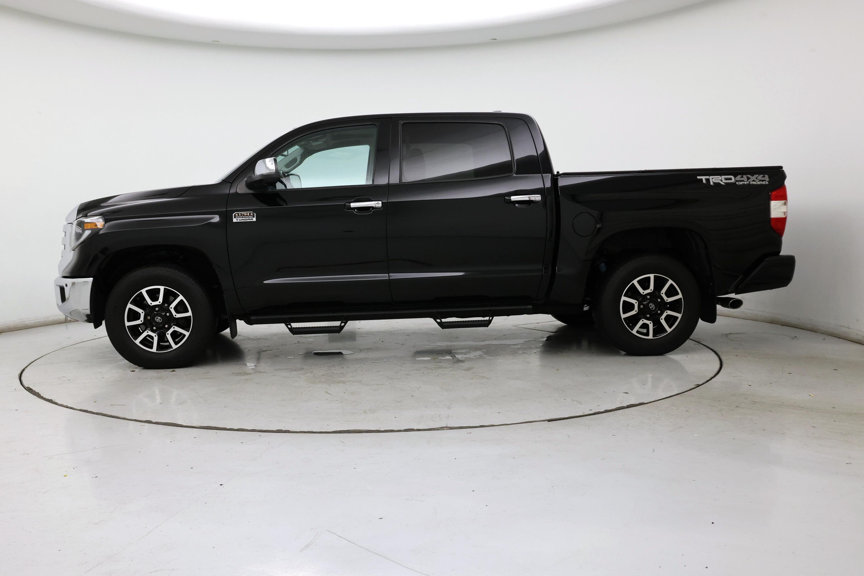Thumbnail: 2021 Toyota Tundra - 3