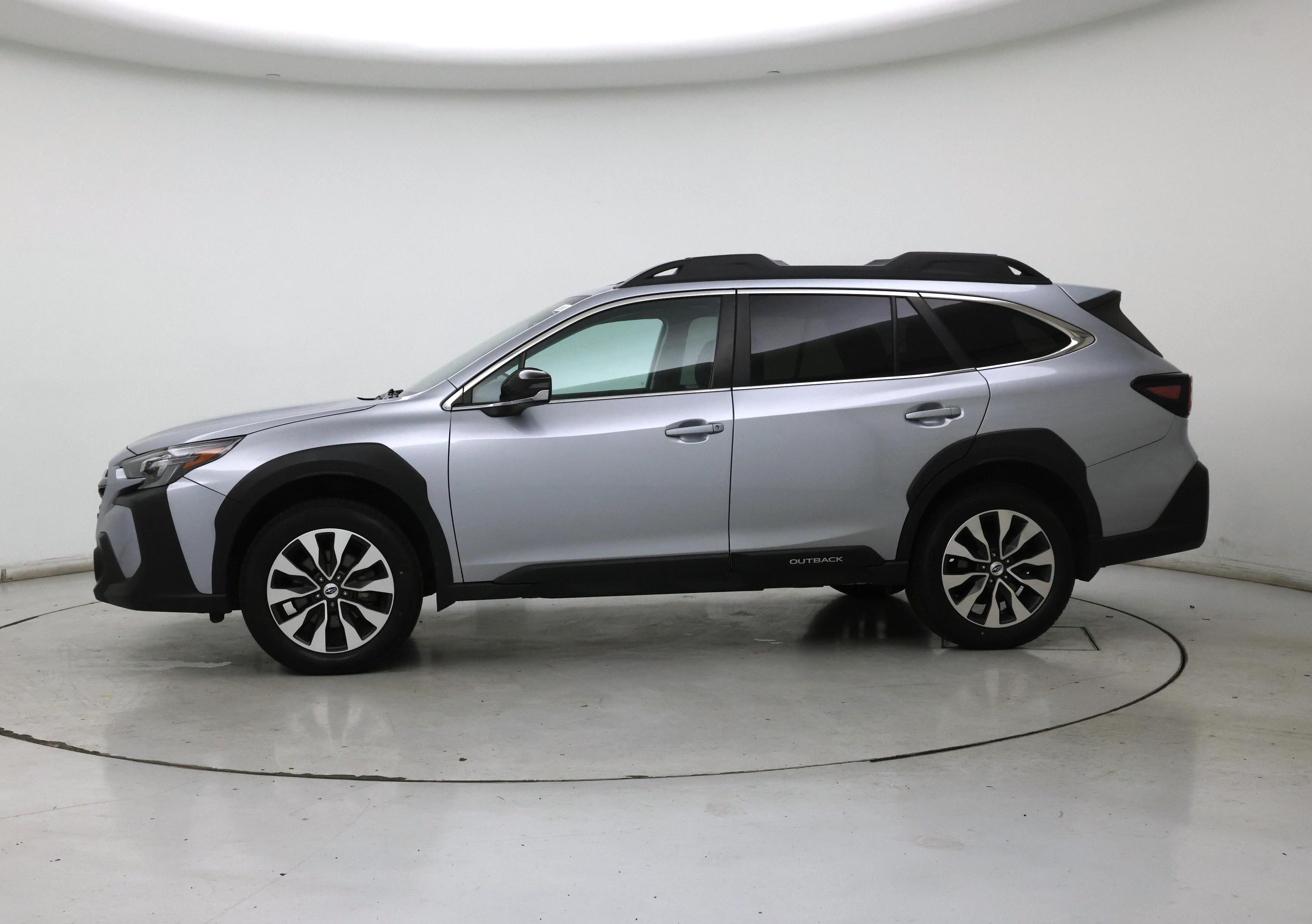 Thumbnail: 2023 Subaru Outback - 3