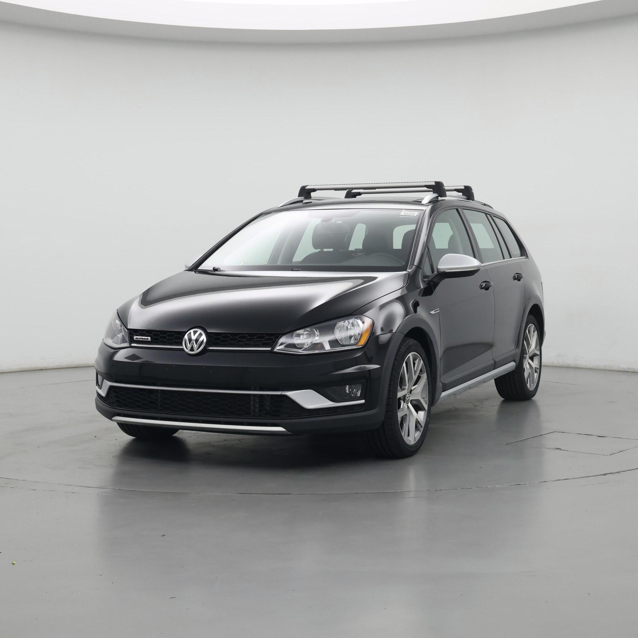 Thumbnail: 2017 Volkswagen Golf - 4