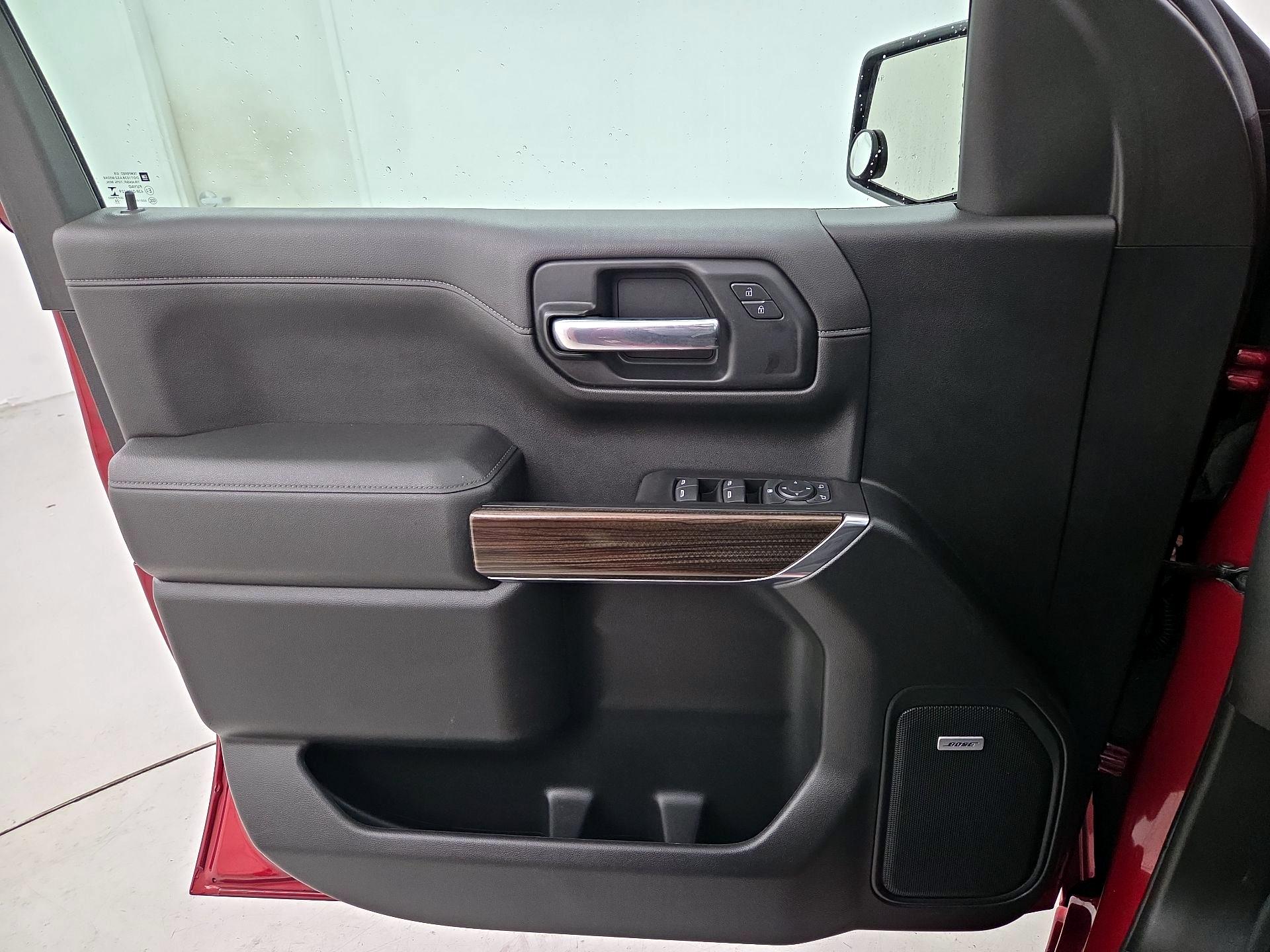 Thumbnail: 2020 Chevrolet Silverado 1500 - 12