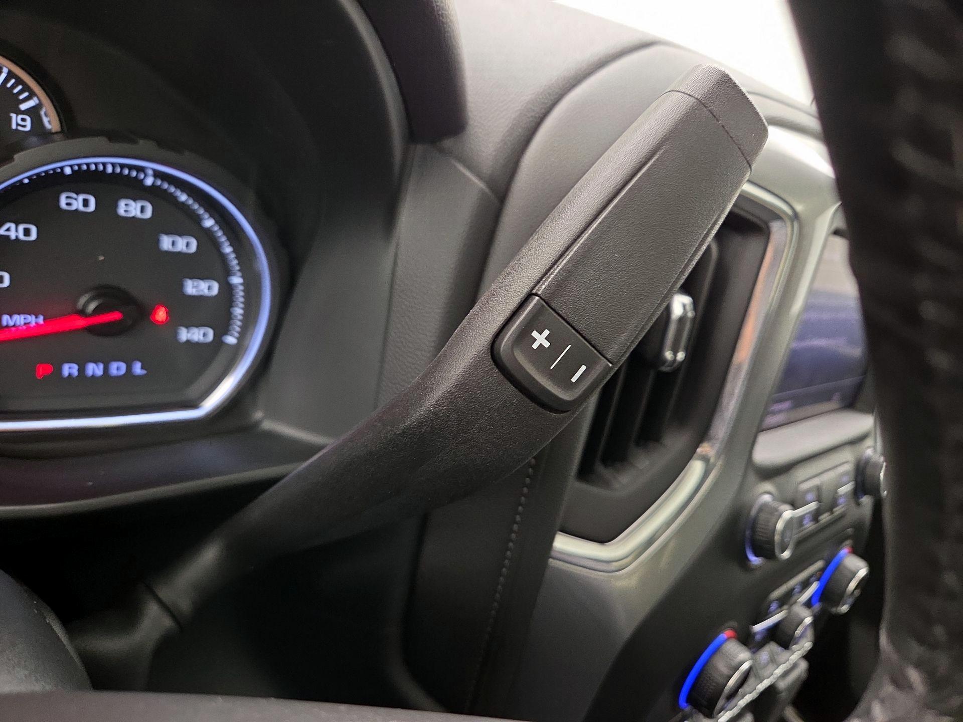 Thumbnail: 2020 Chevrolet Silverado 1500 - 17