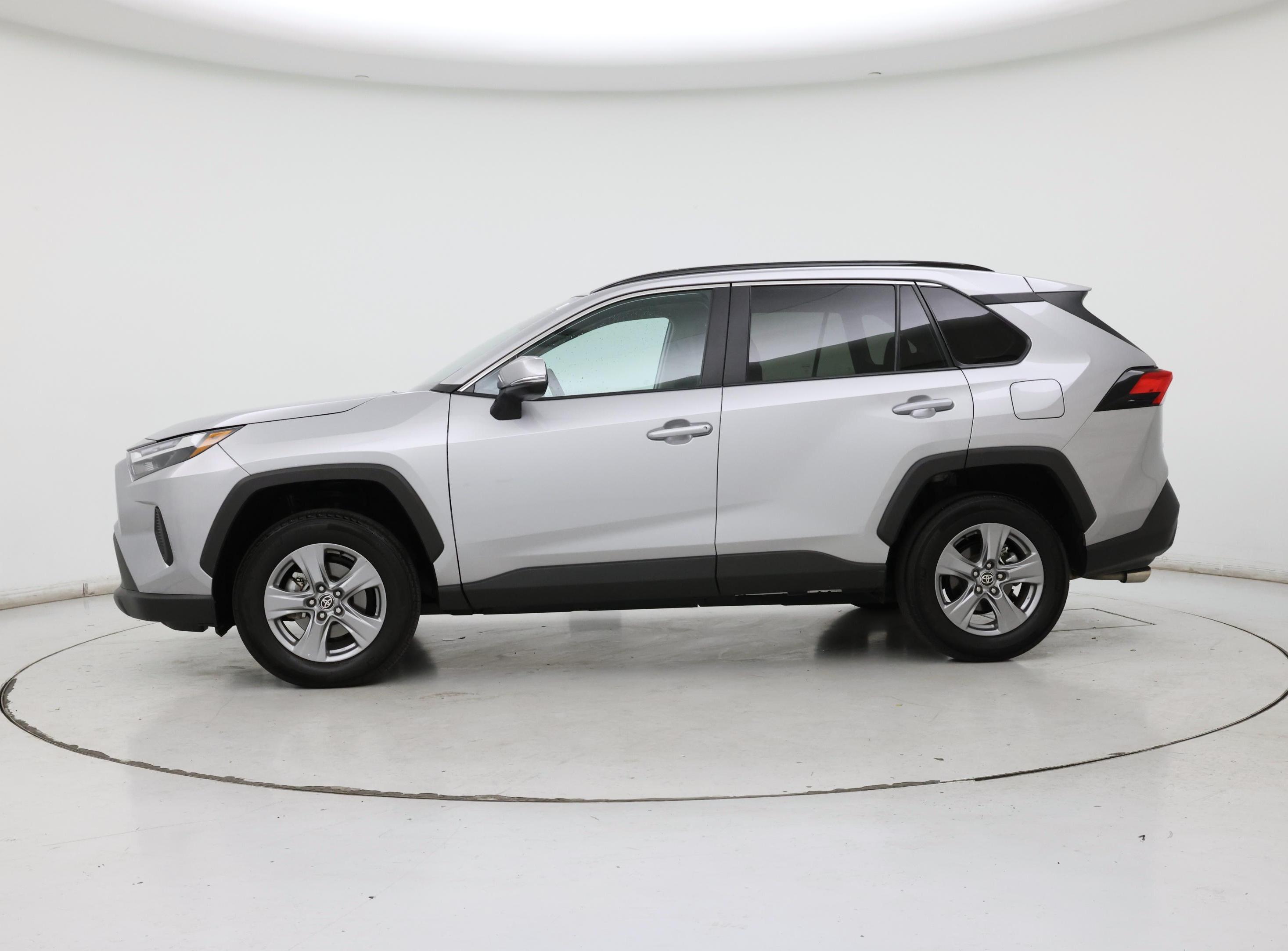 Thumbnail: 2024 Toyota RAV4 - 3