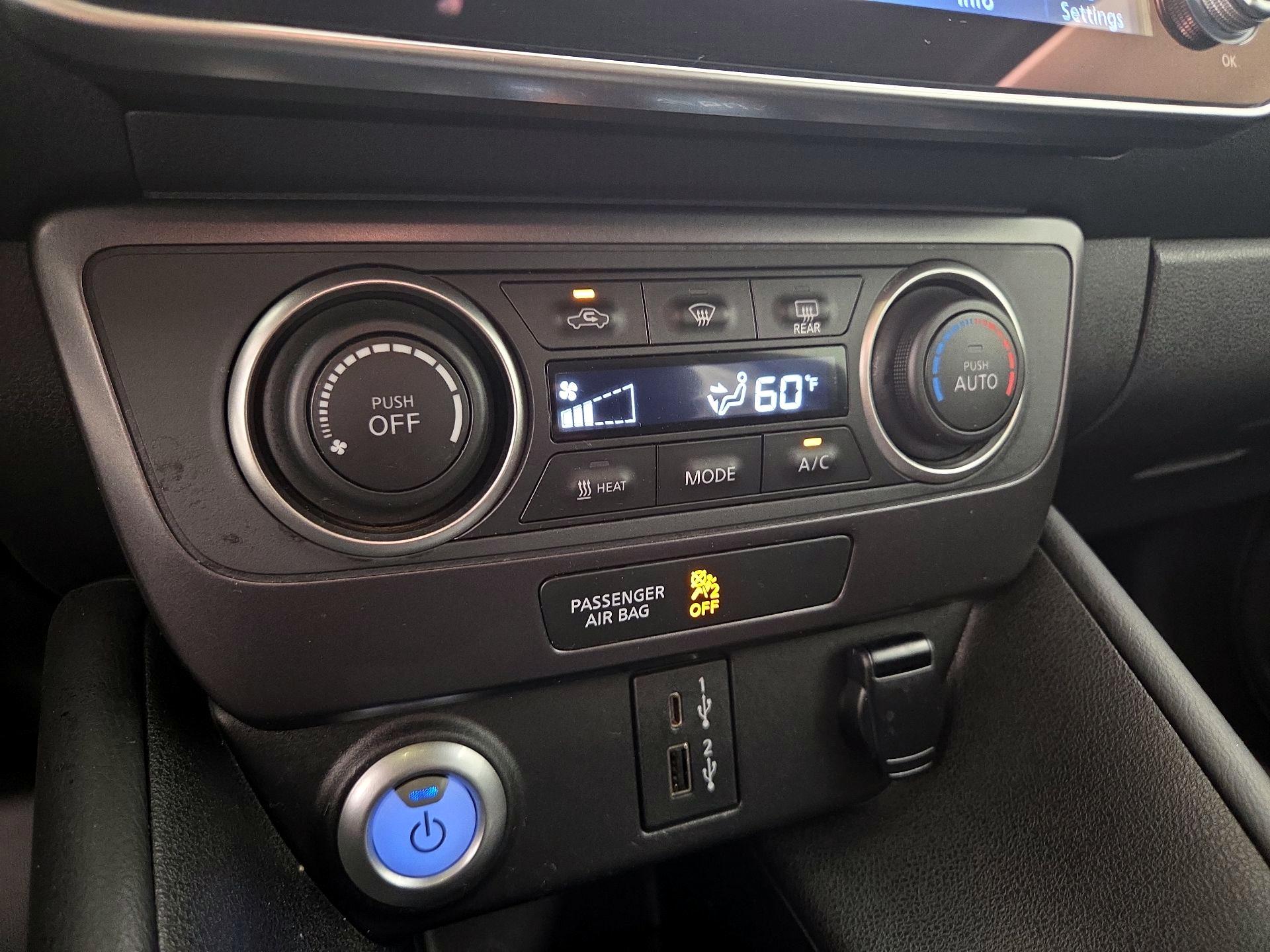 Thumbnail: 2023 Nissan Leaf - 16