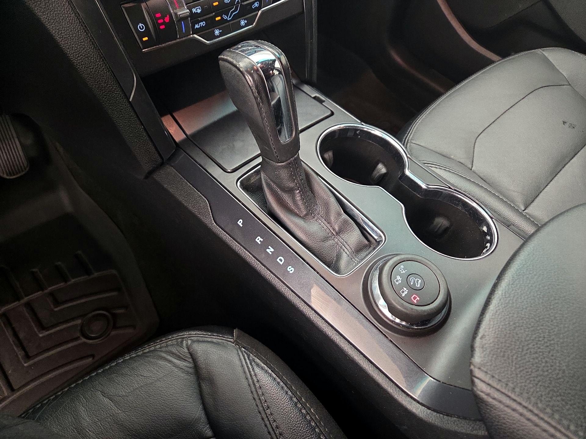 Thumbnail: 2016 Ford Explorer - 18