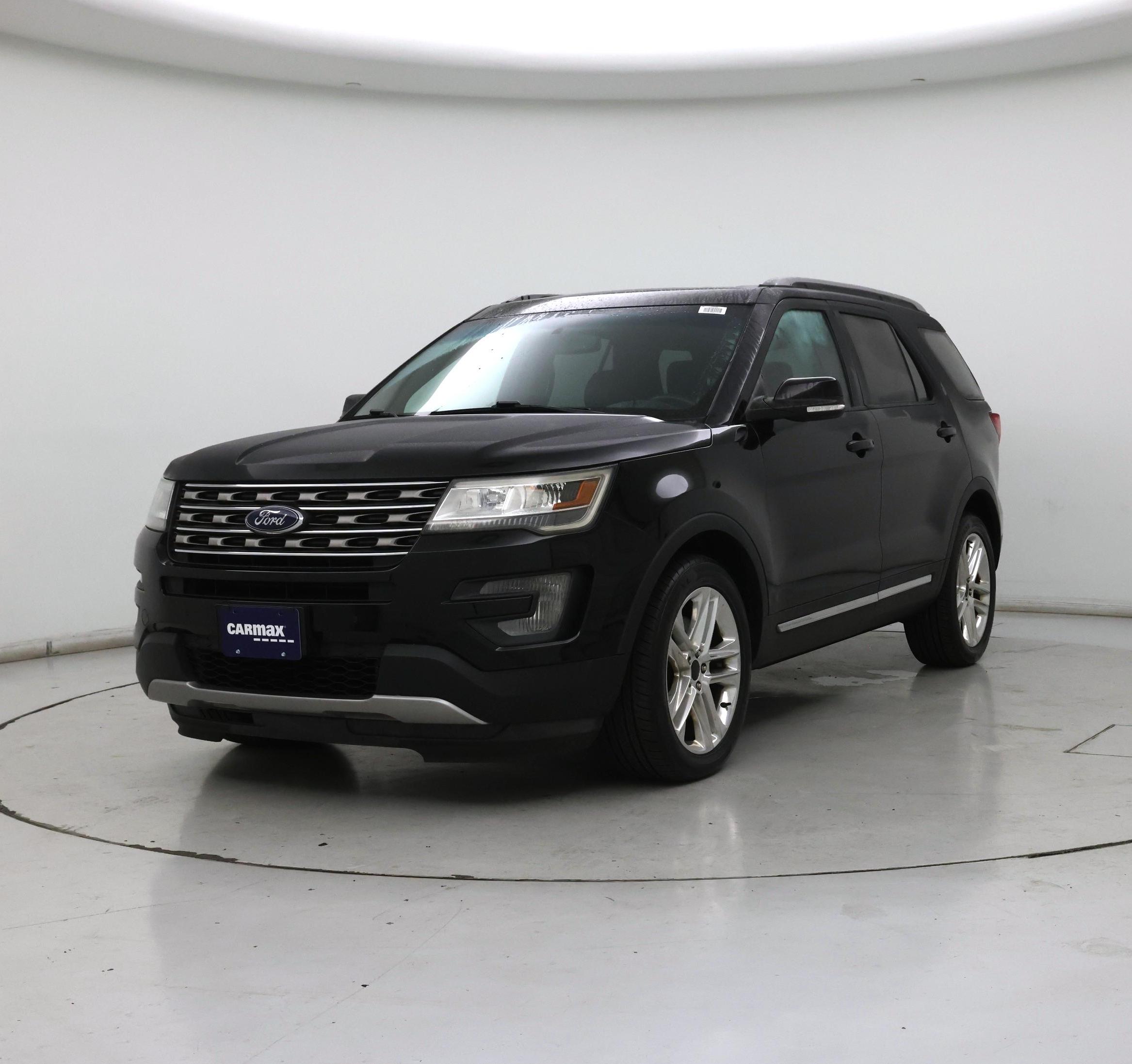 Thumbnail: 2016 Ford Explorer - 4