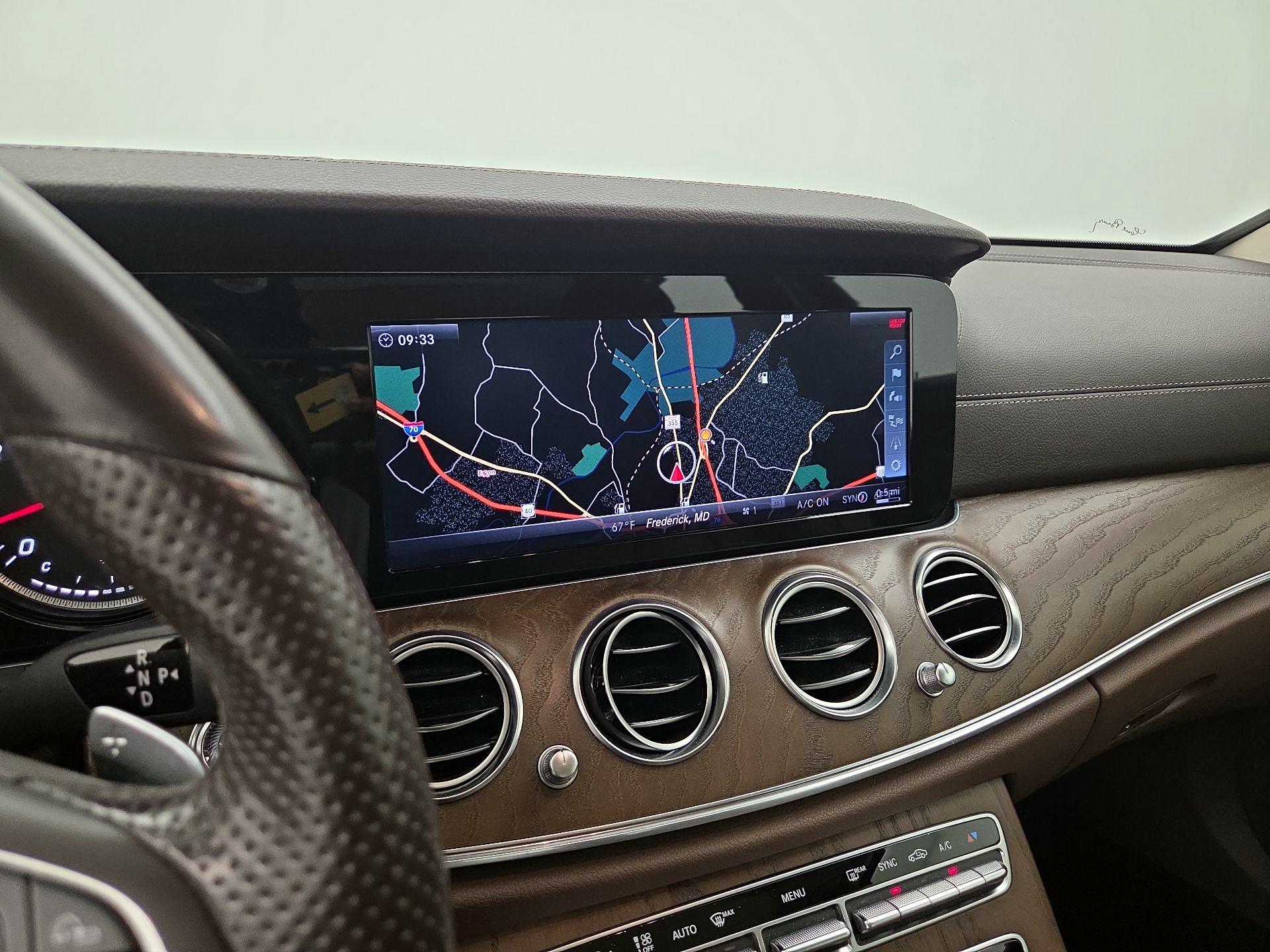 Thumbnail: 2018 Mercedes-Benz E-Class - 14