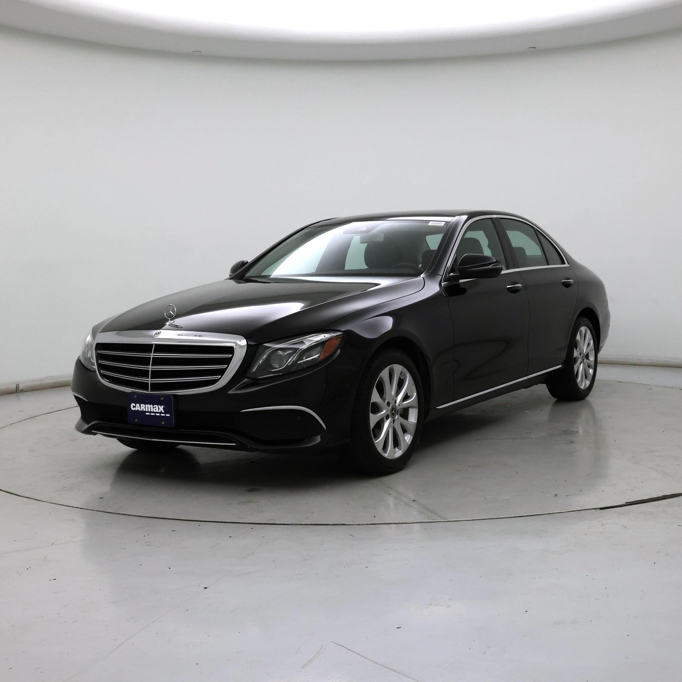 Thumbnail: 2018 Mercedes-Benz E-Class - 4