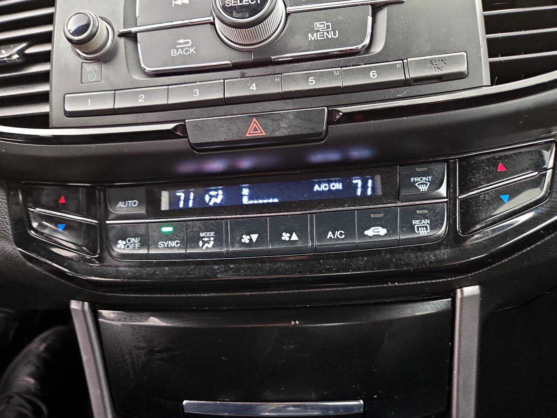 Thumbnail: 2017 Honda Accord - 16