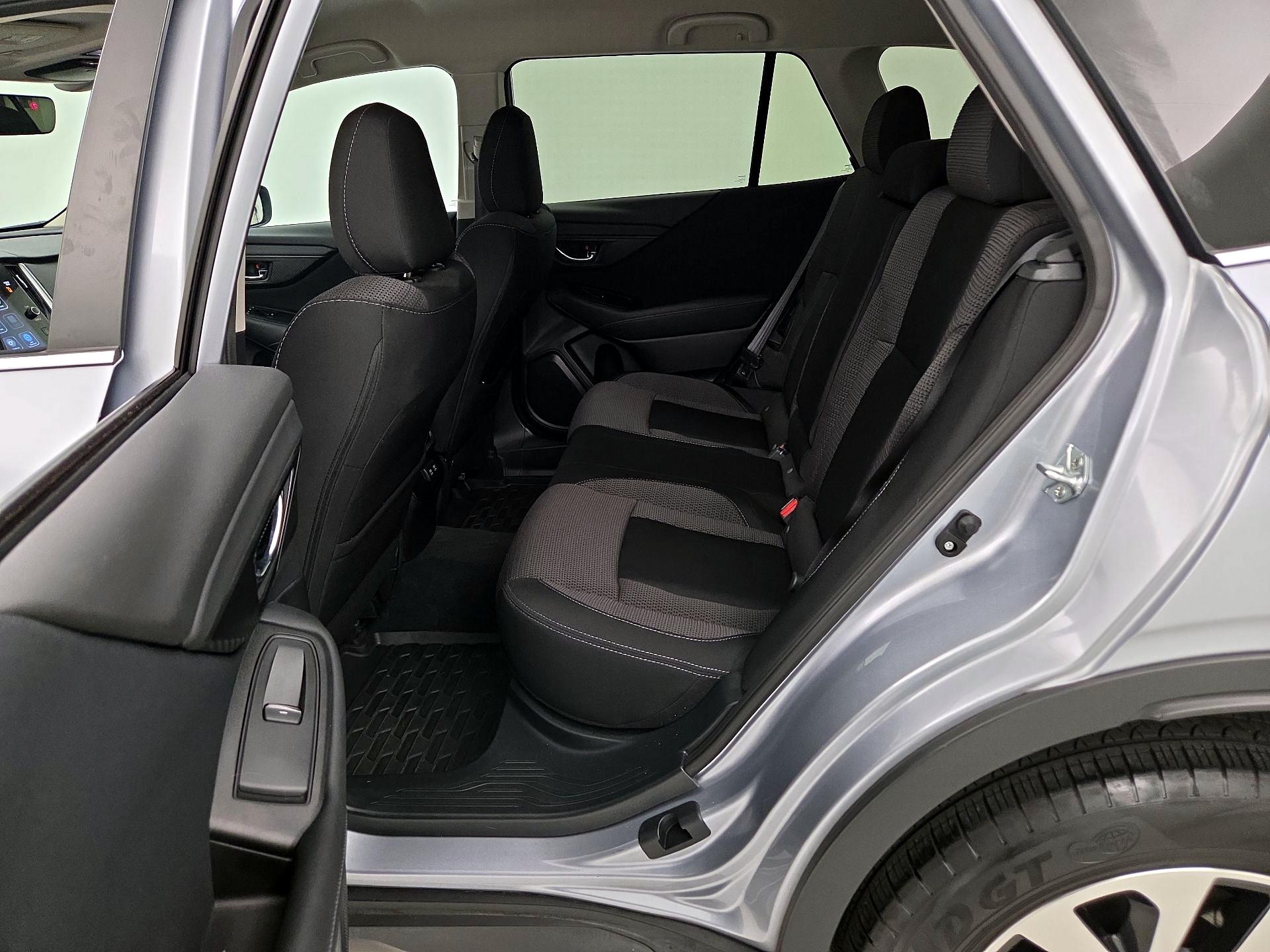 Thumbnail: 2022 Subaru Outback - 19