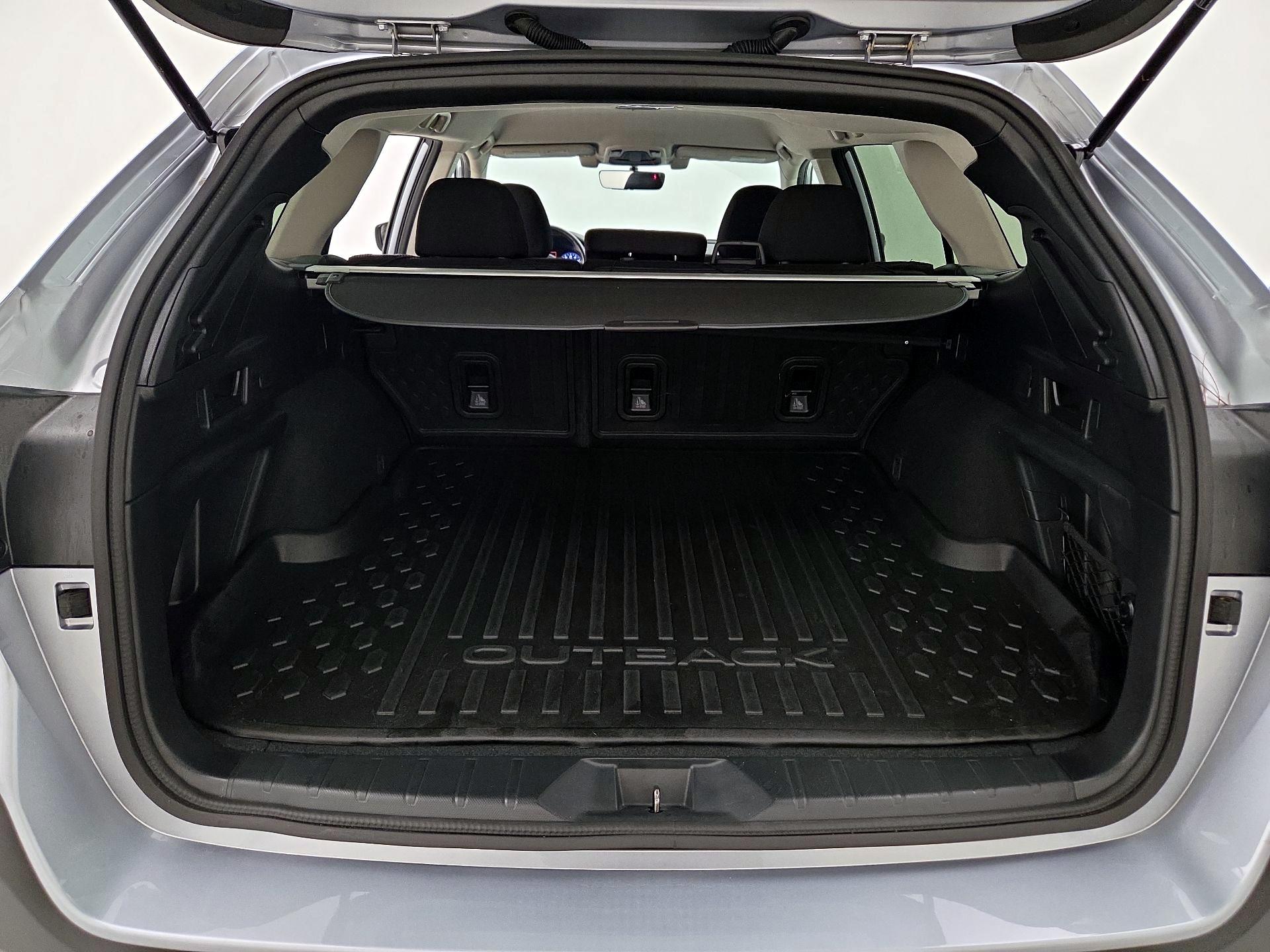 Thumbnail: 2022 Subaru Outback - 20