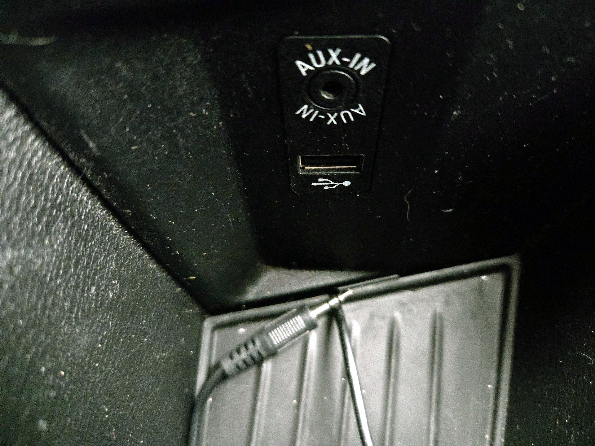 Thumbnail: 2016 BMW X1 - 18