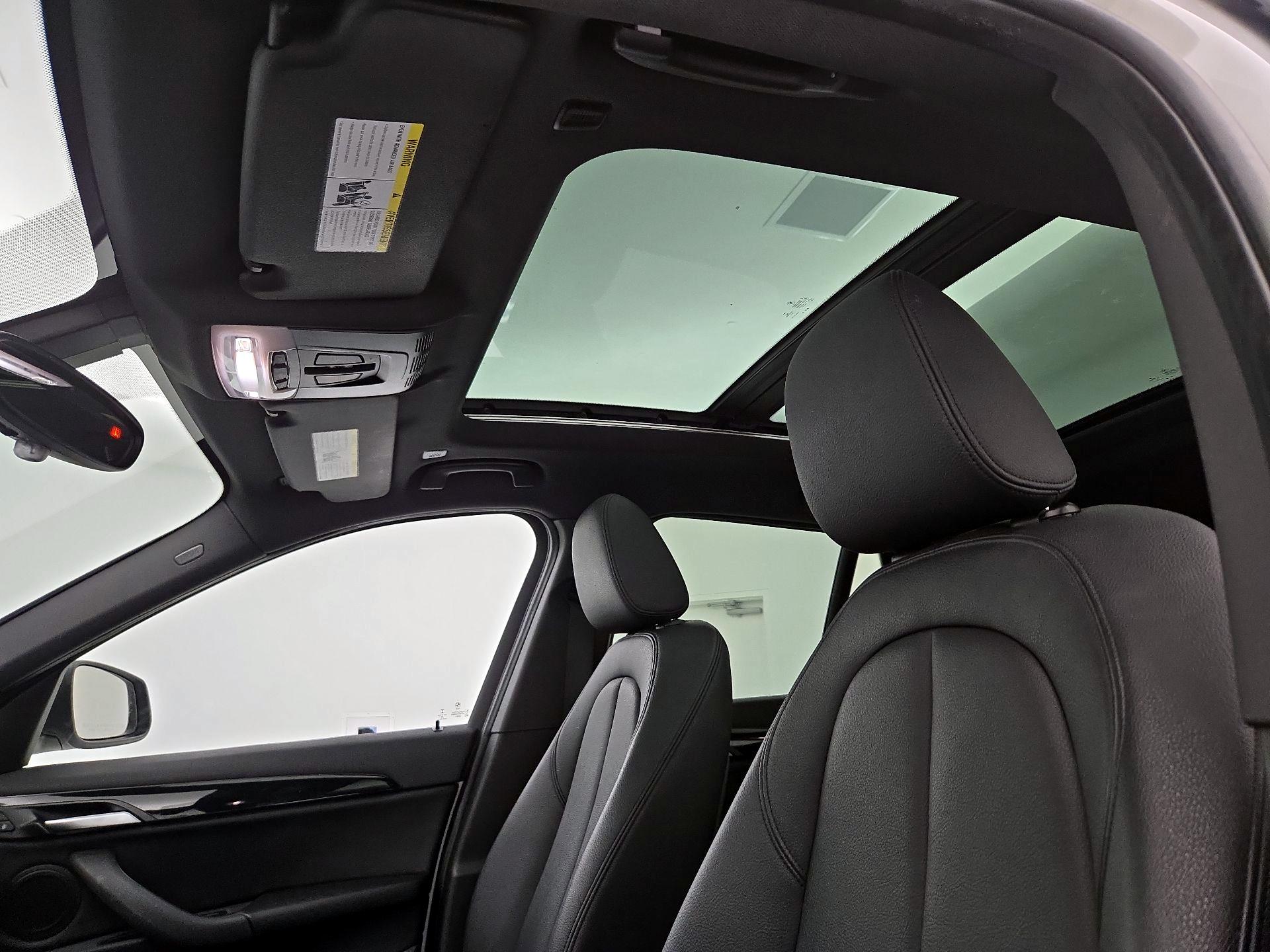 Thumbnail: 2016 BMW X1 - 19