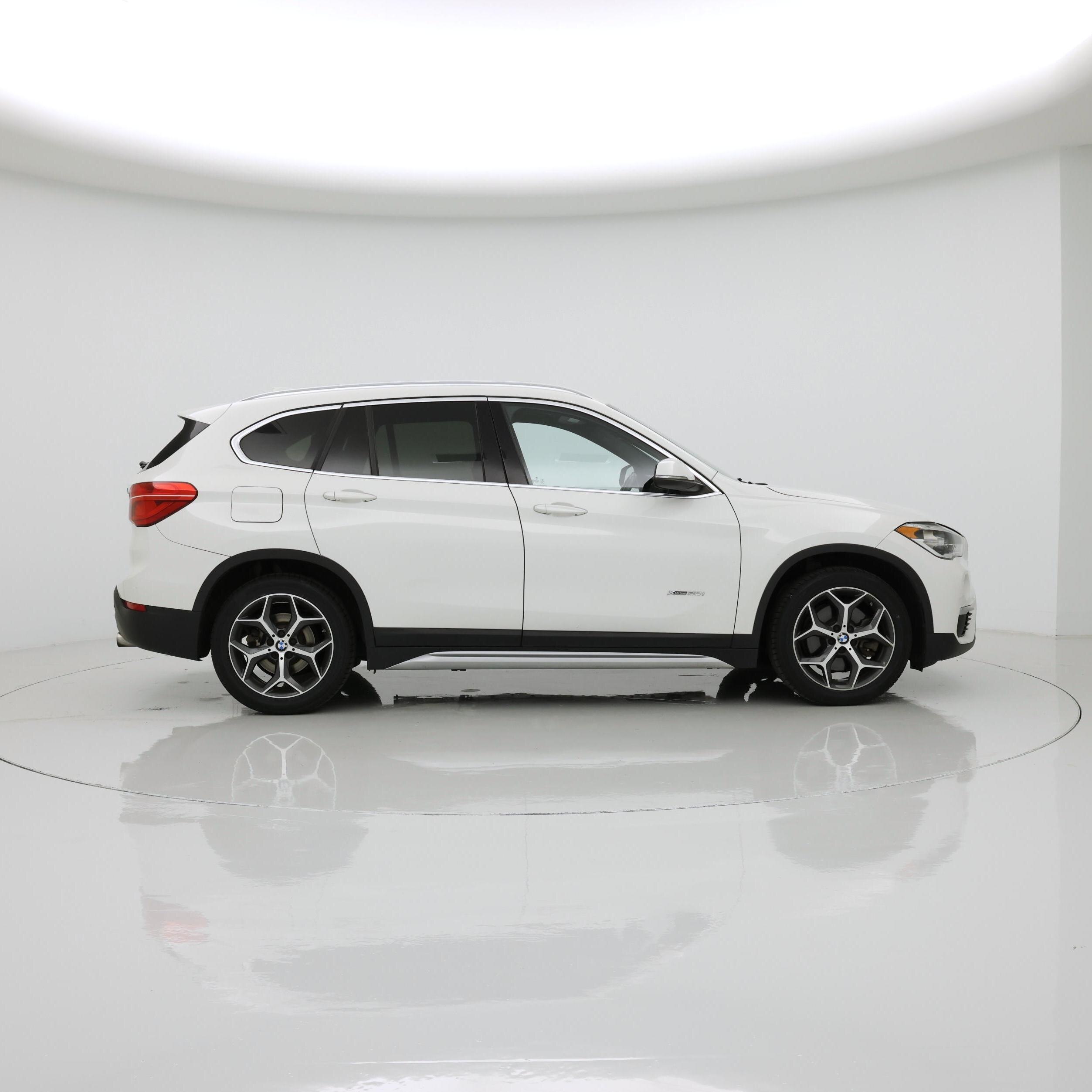 Thumbnail: 2016 BMW X1 - 7