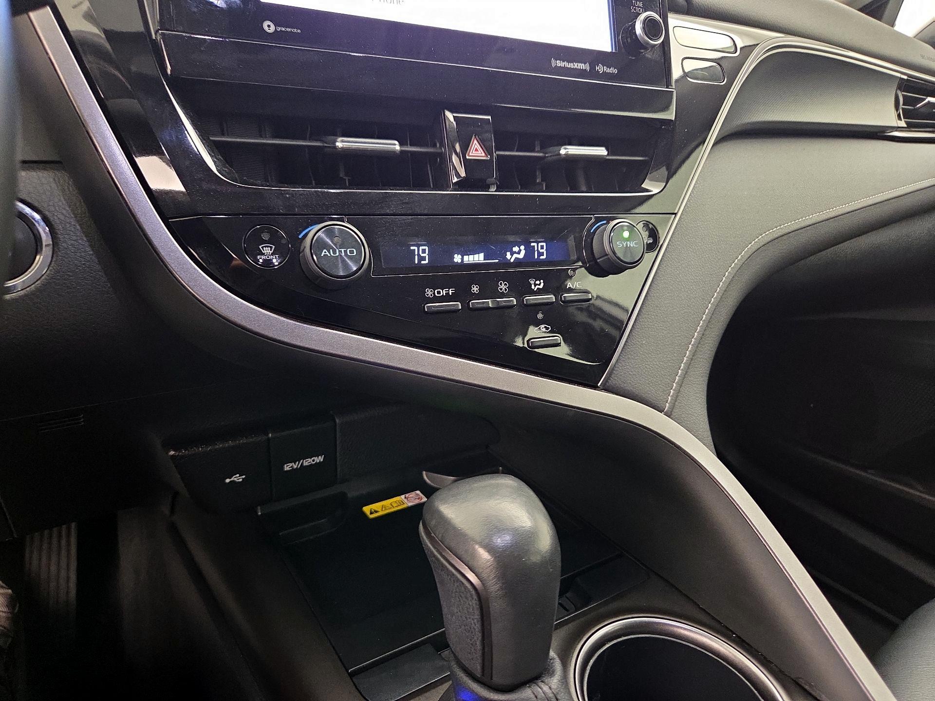 Thumbnail: 2023 Toyota Camry - 16