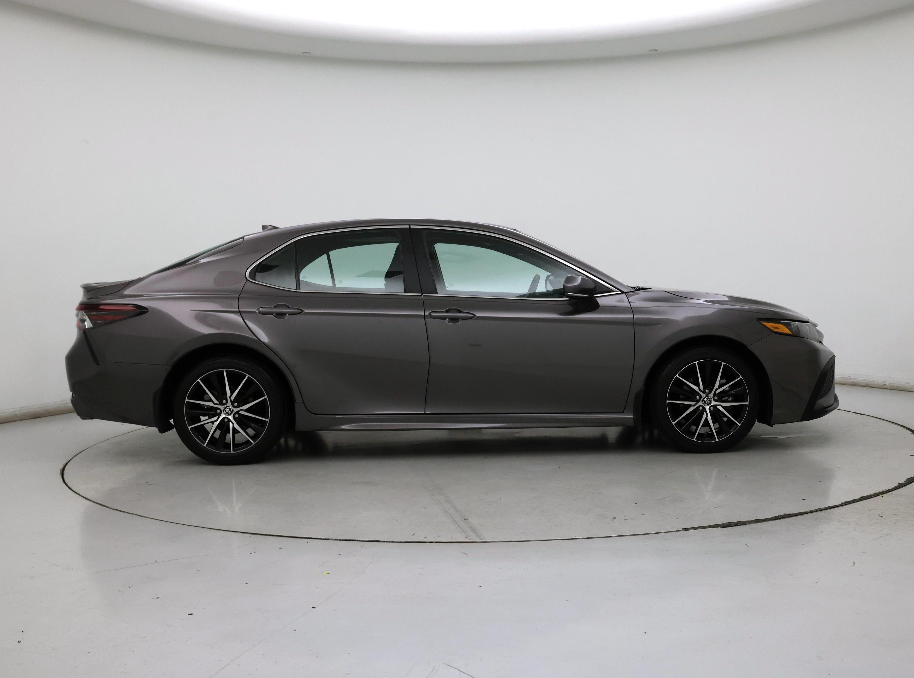 Thumbnail: 2023 Toyota Camry - 7