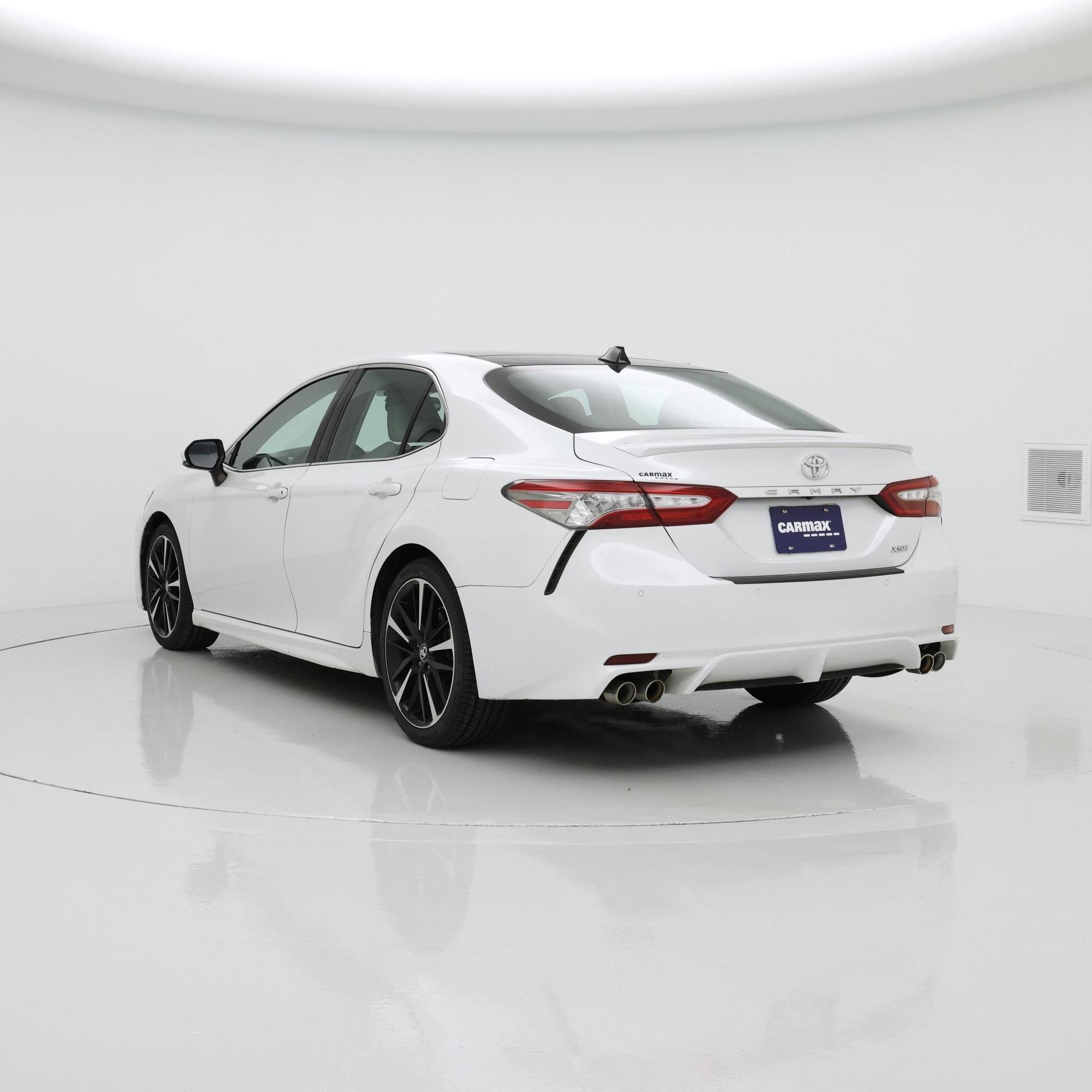 Thumbnail: 2018 Toyota Camry - 2