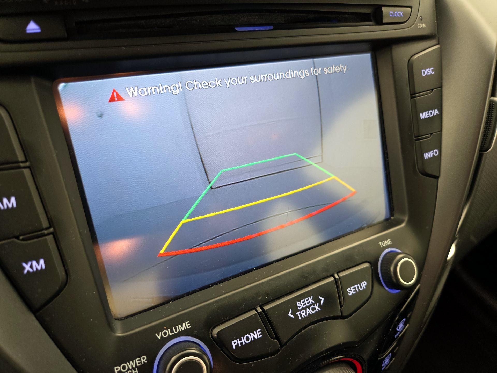 Thumbnail: 2015 Hyundai Veloster - 14