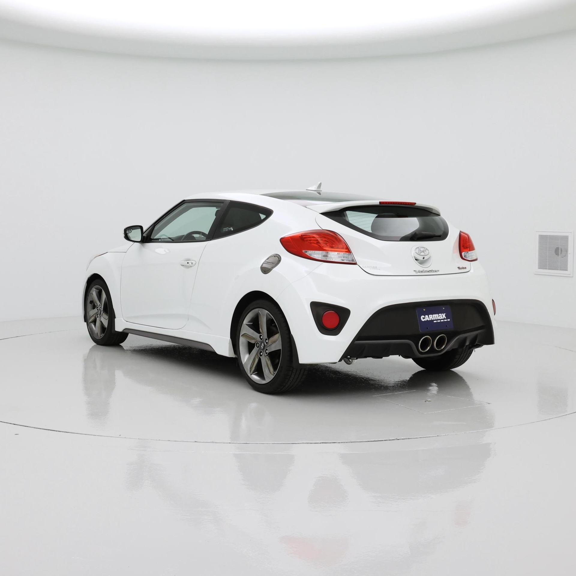 Thumbnail: 2015 Hyundai Veloster - 2