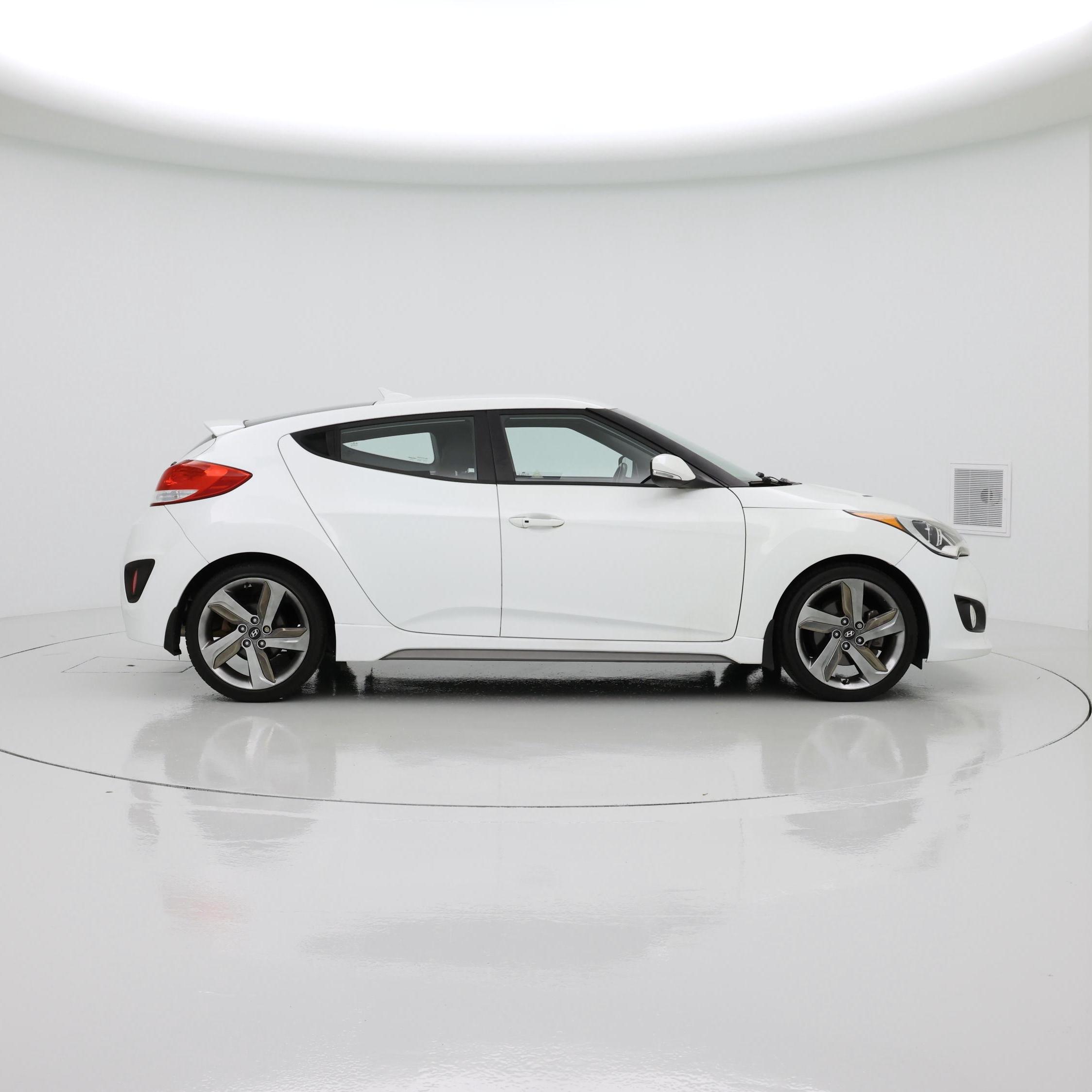 Thumbnail: 2015 Hyundai Veloster - 7