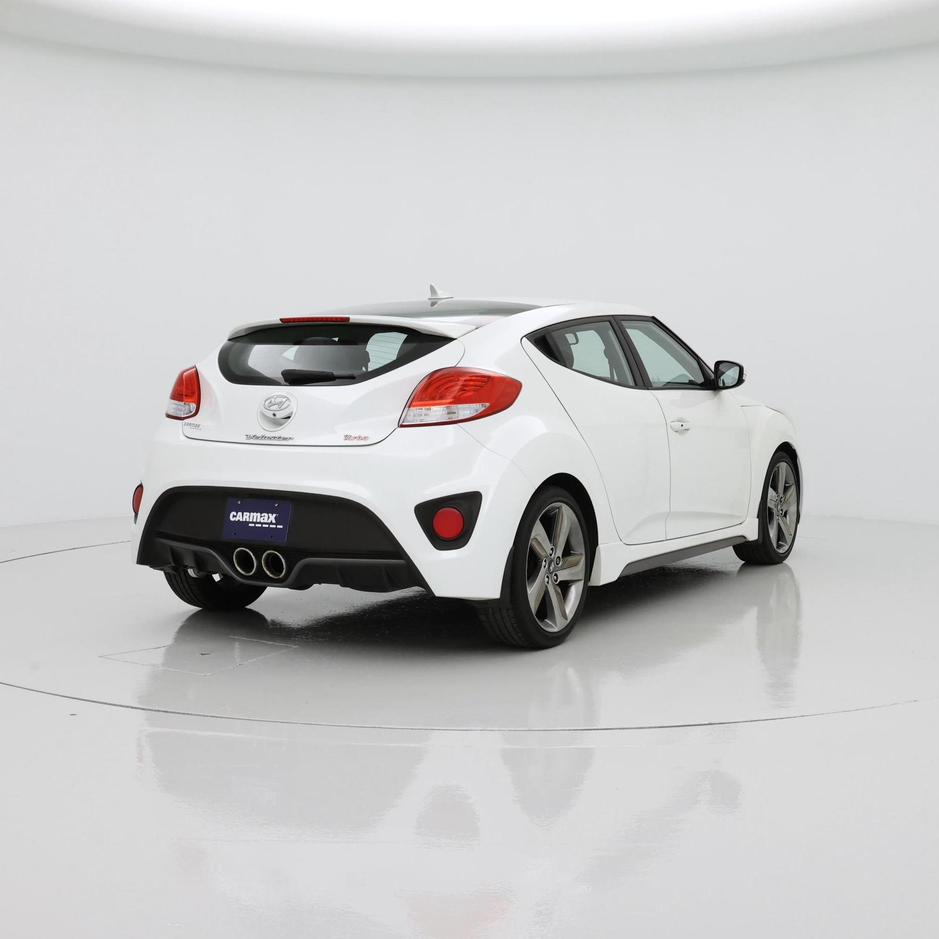 Thumbnail: 2015 Hyundai Veloster - 8