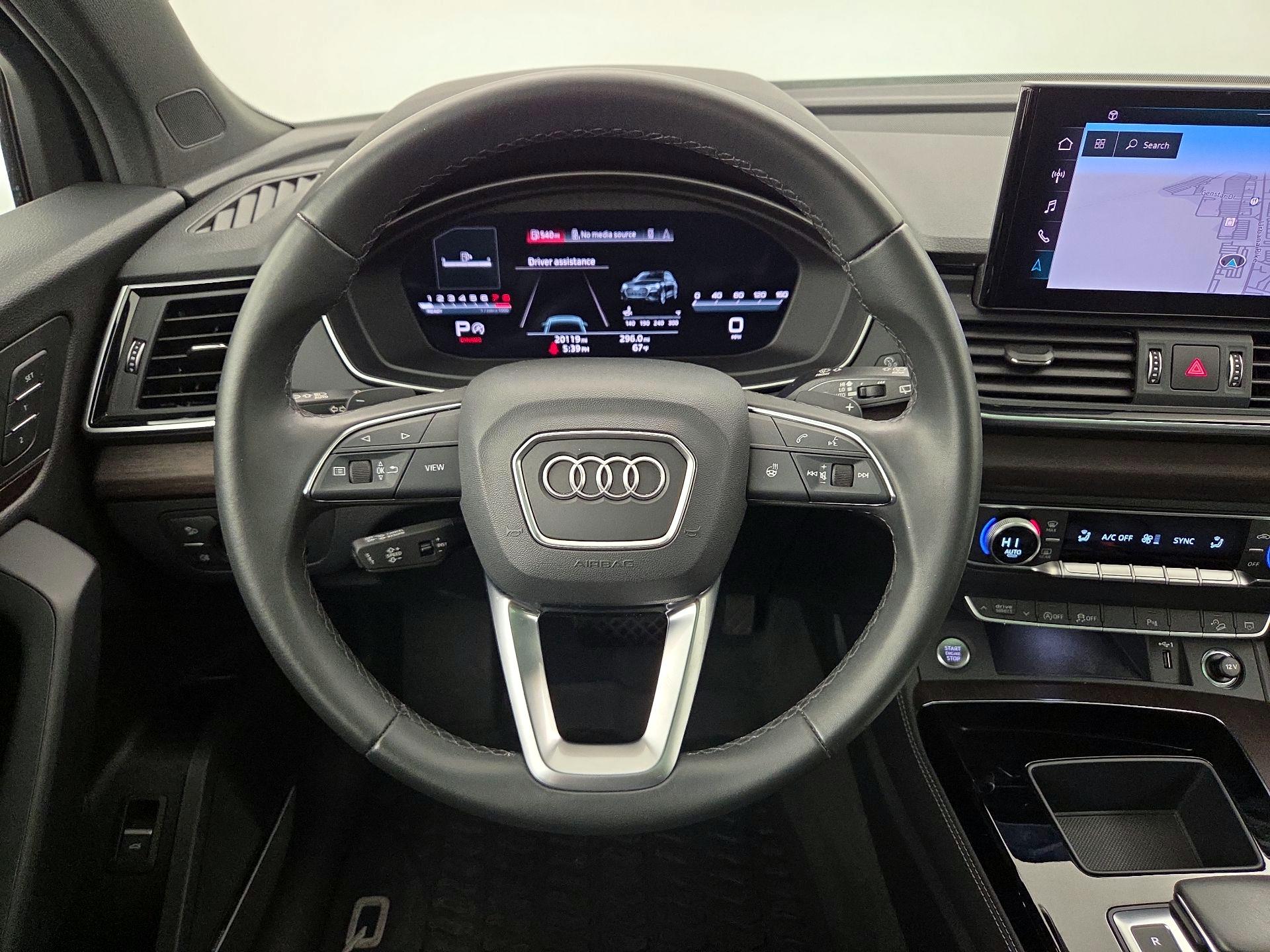 Thumbnail: 2023 Audi Q5 - 10