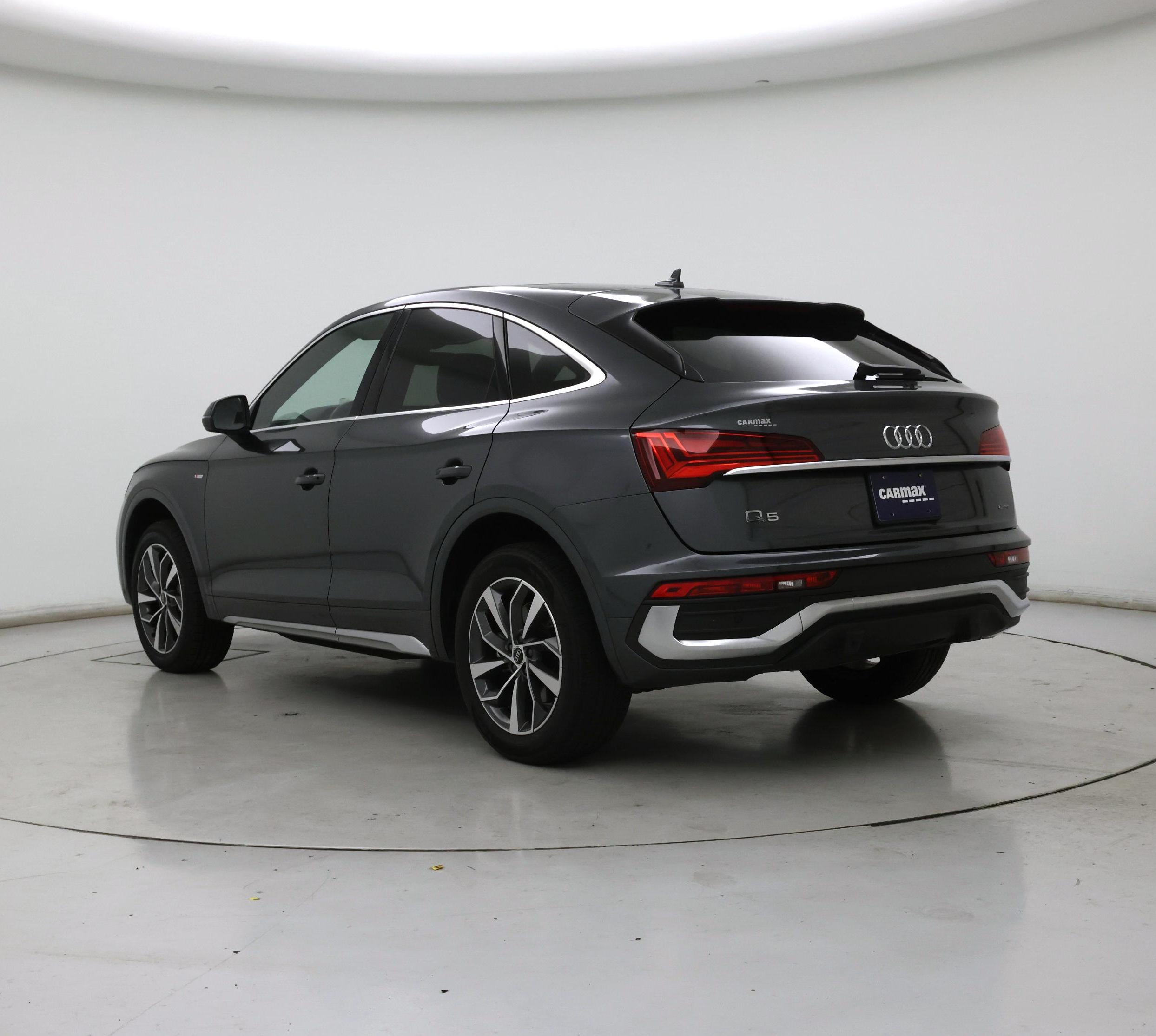 Thumbnail: 2023 Audi Q5 - 2