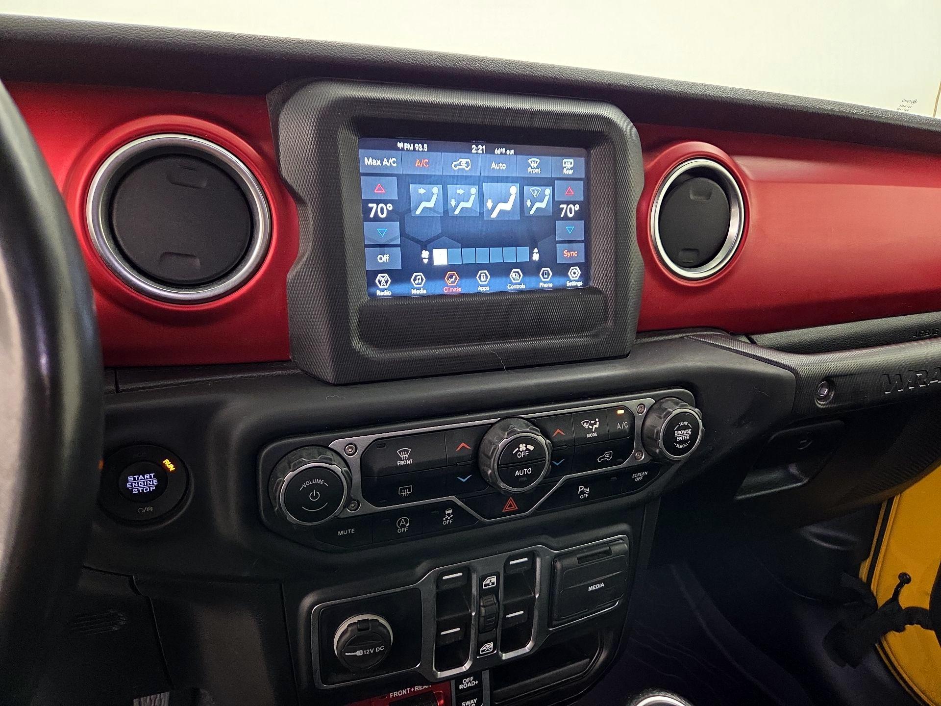 Thumbnail: 2021 Jeep Wrangler - 16