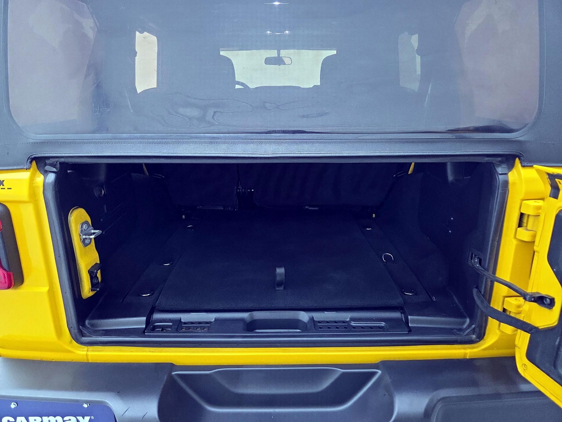 Thumbnail: 2021 Jeep Wrangler - 20