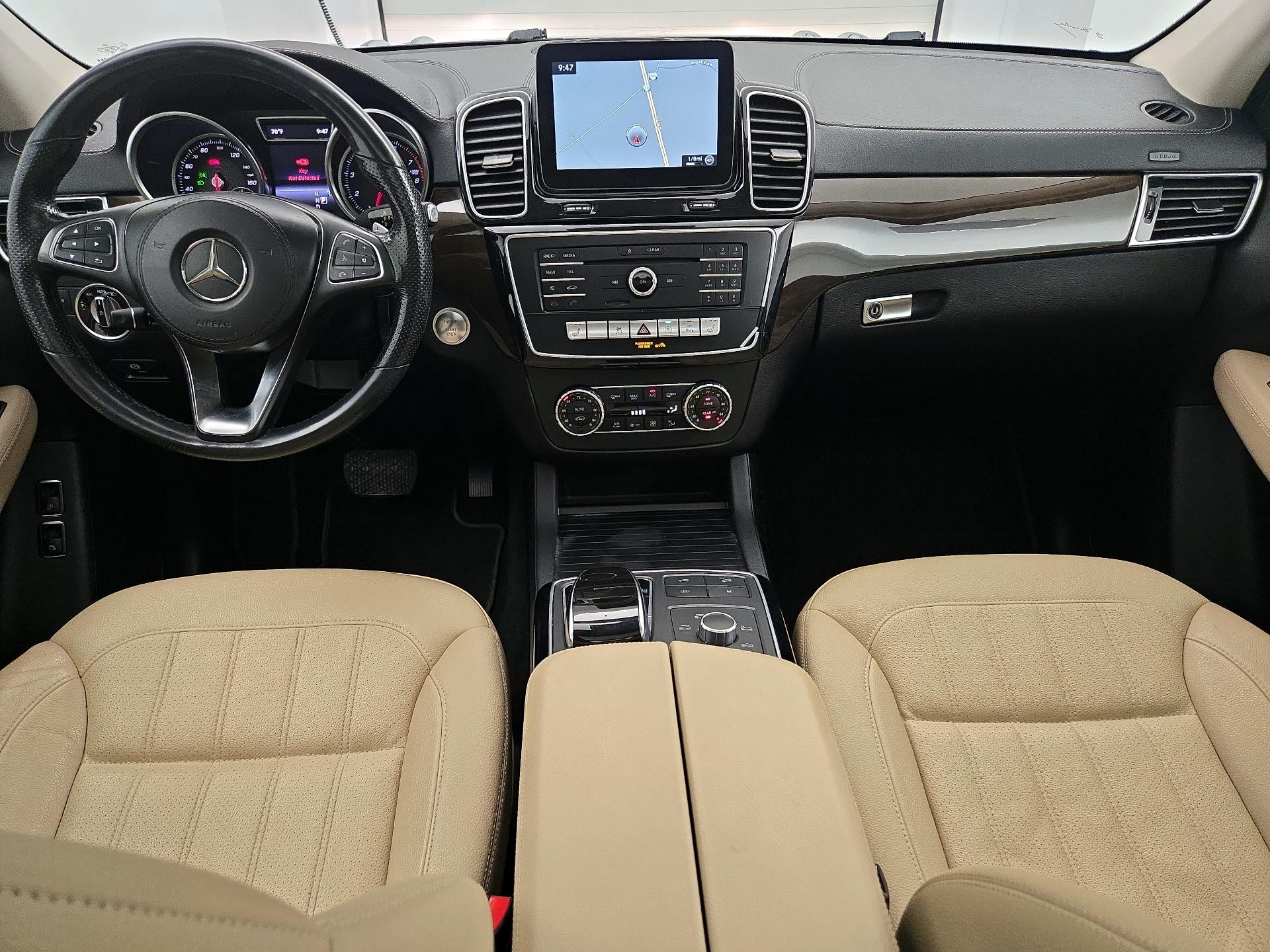 Thumbnail: 2017 Mercedes-Benz GLS - 9